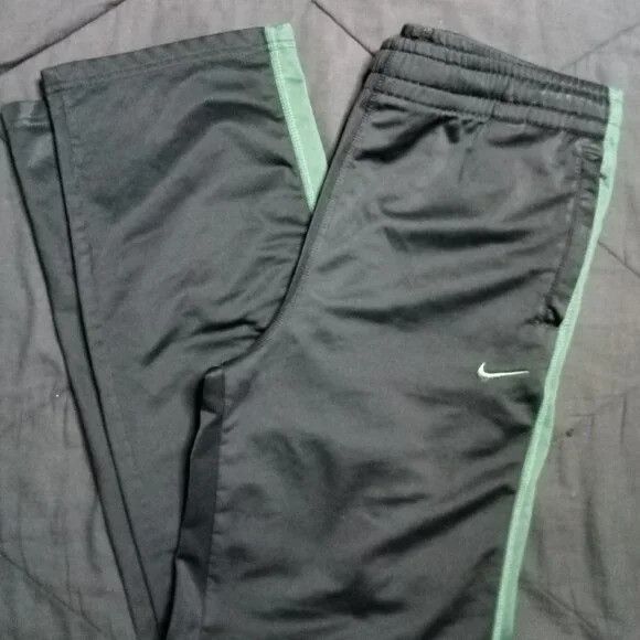 Nike Vintage Nike Oregon Ducks Striped Sweatpants Joggers Size US 32 / EU 48 - 1 Thumbnail