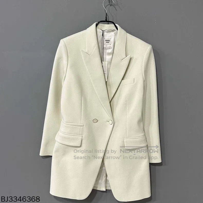 Hermes Hermes Beige equestrian series blazer Size XS / US 0-2 / IT 36-38 - 1 Thumbnail