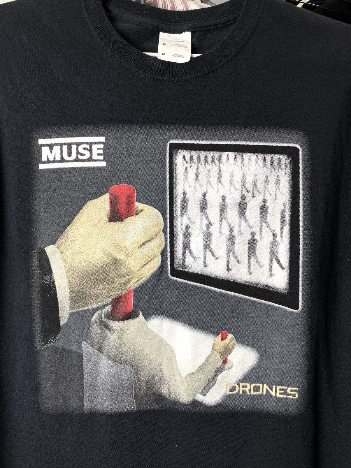Band Tees × Vintage Vintage Style Muse Drones Tour Rock Band T Shirt Size US M / EU 48-50 / 2 - 3 Thumbnail