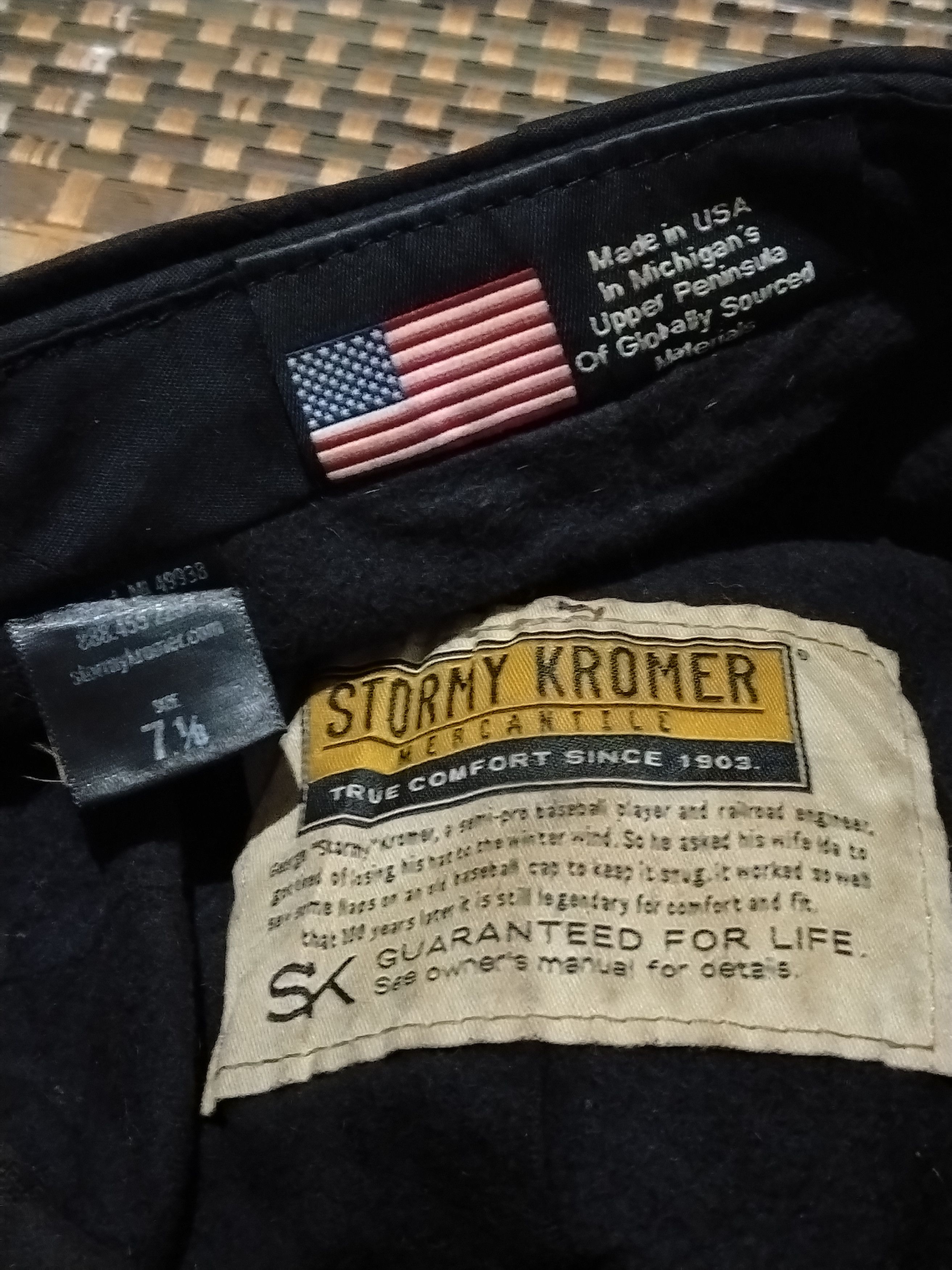 Stormy Kromer Stormy Kromer Original Cap in red and black plaid wool Size ONE SIZE - 6 Thumbnail