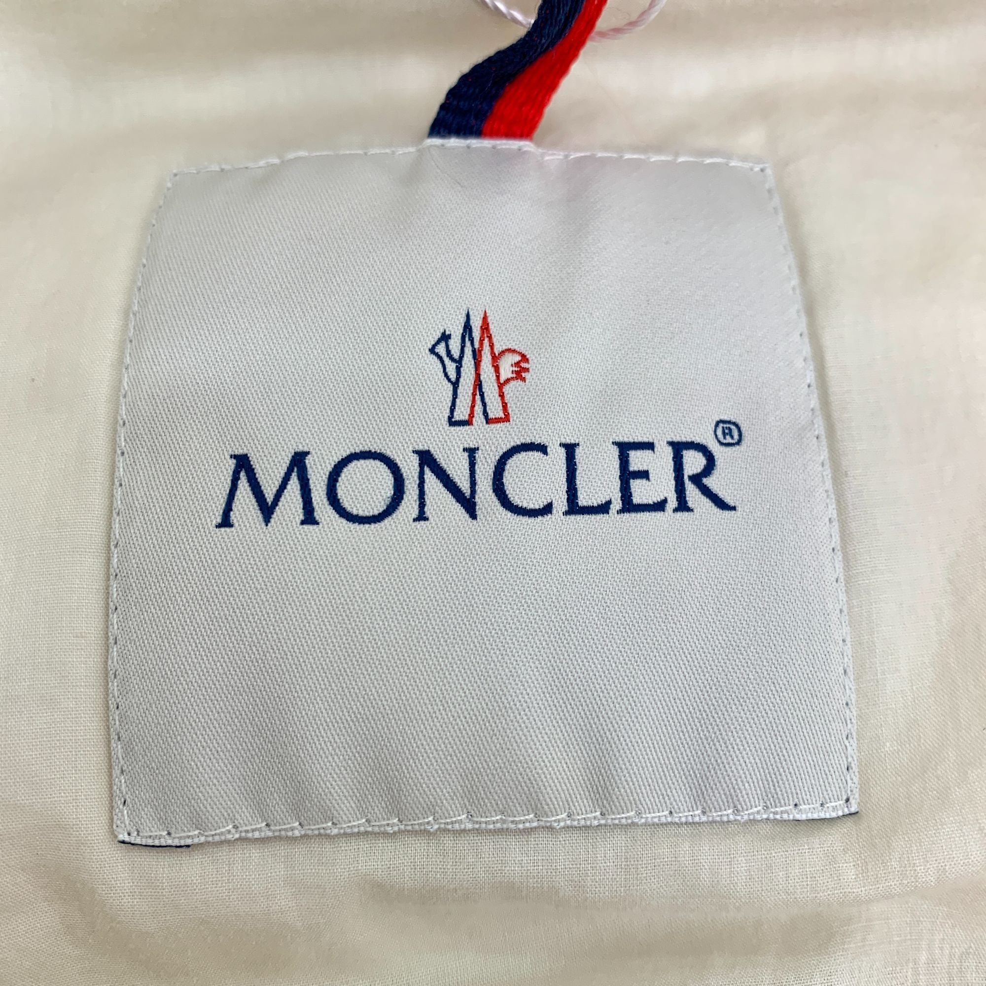 Moncler Moncler Montclar Series Off-White Logo Patch Hooded Down Jac Size M / US 6-8 / IT 42-44 - 5 Thumbnail