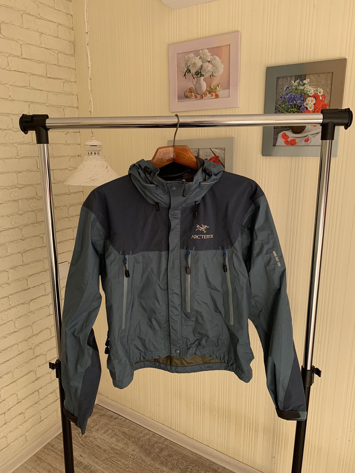 Arc'Teryx Vintage Arc’Teryx GoreTex xcr Jacket Grailed