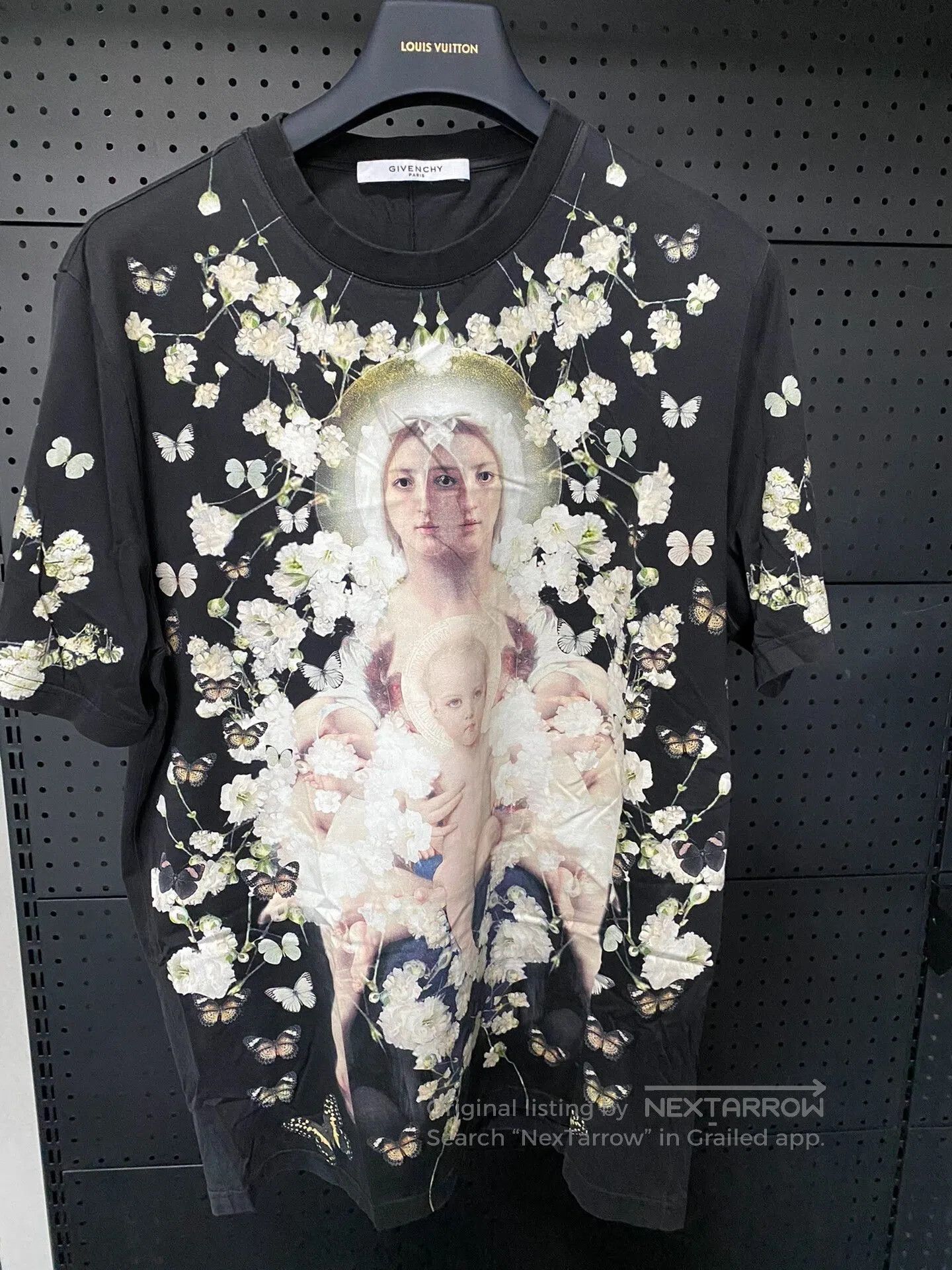 G.V.G.V. Short Sleeve Black T-Shirt for Women. Size M / US 6-8 / IT 42-44 - 1 Thumbnail