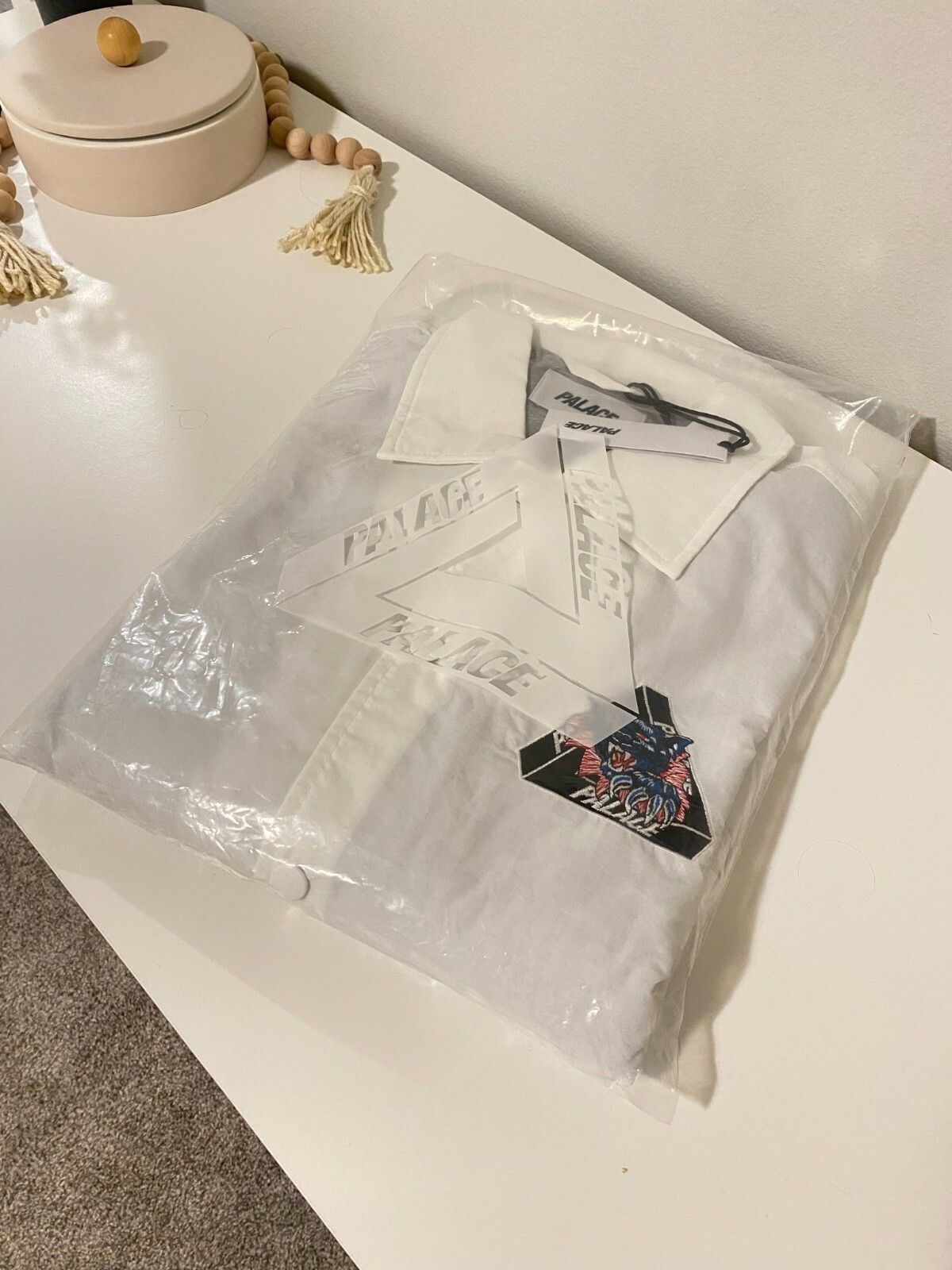 Palace "Ripped" Coaches Jacket Embroidered NWT Size US S / EU 44-46 / 1 - 5 Thumbnail