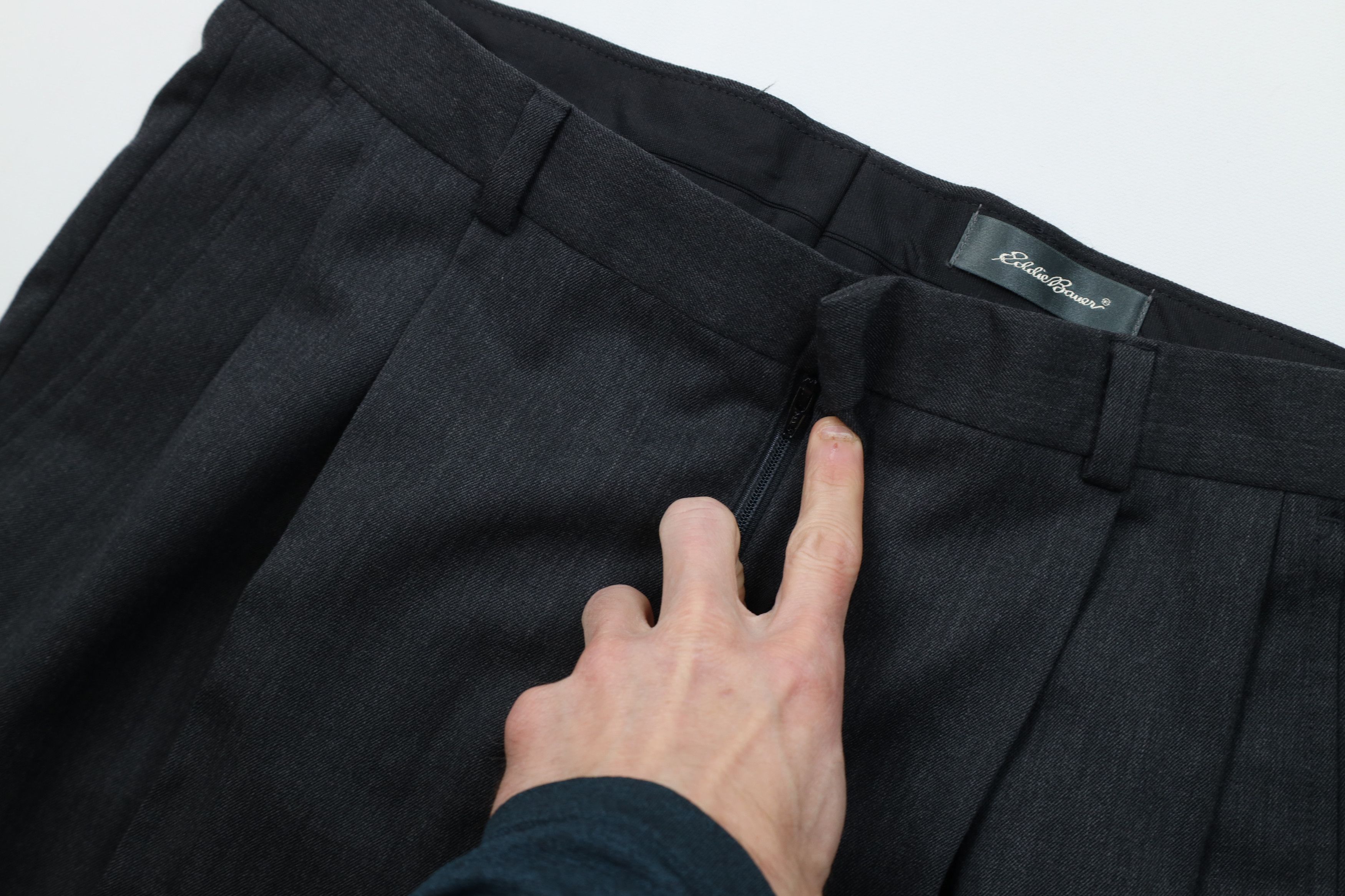 Vintage 90s Eddie Bauer Pleated Cuffed Wool Chino Pants Gray