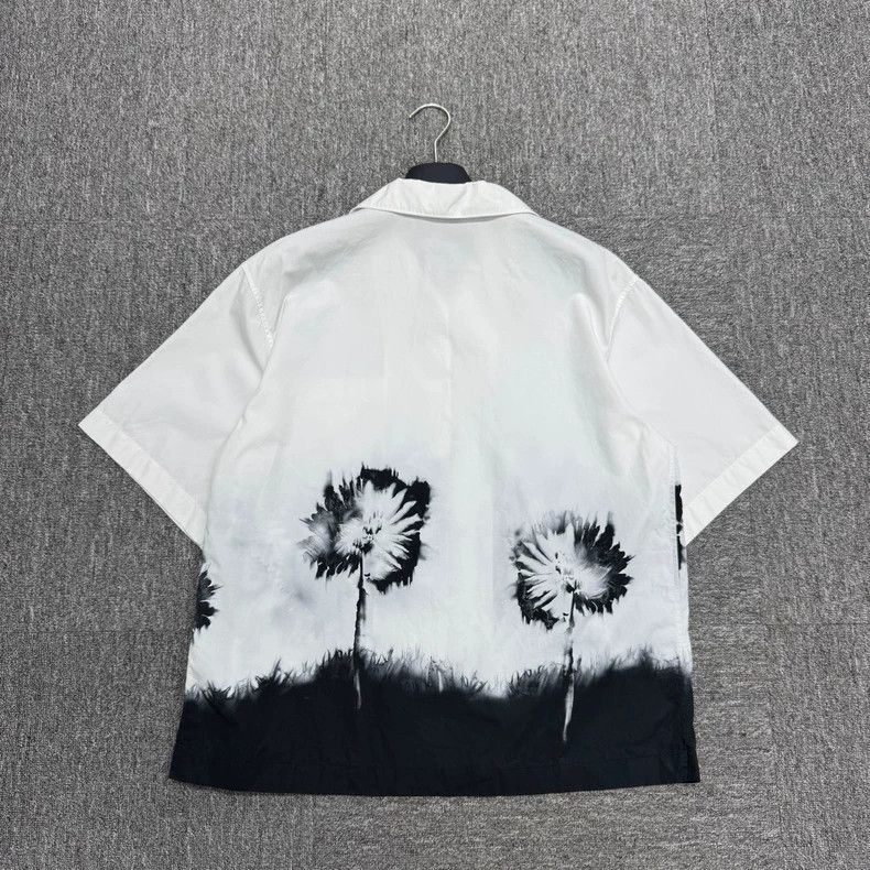 Prada Prada Tie-dyed floral short-sleeved shirt 2505-Nextarrow Size US XS / EU 42 / 0 - 5 Thumbnail