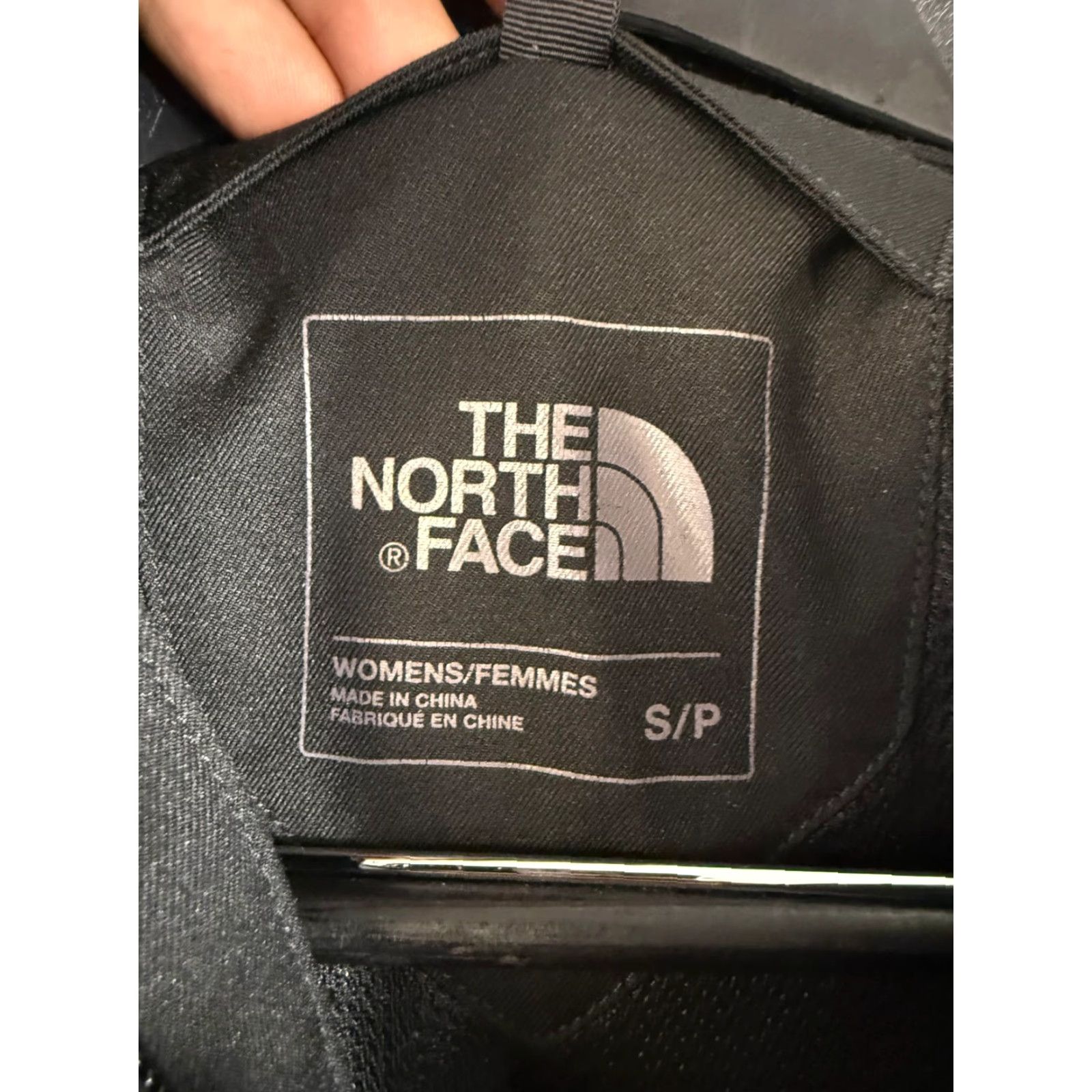 The North Face The North Face Hooded Jacket Womens S Black Full Zip Long Sleeve Logo Pockets Size S / US 4 / IT 40 - 6 Thumbnail