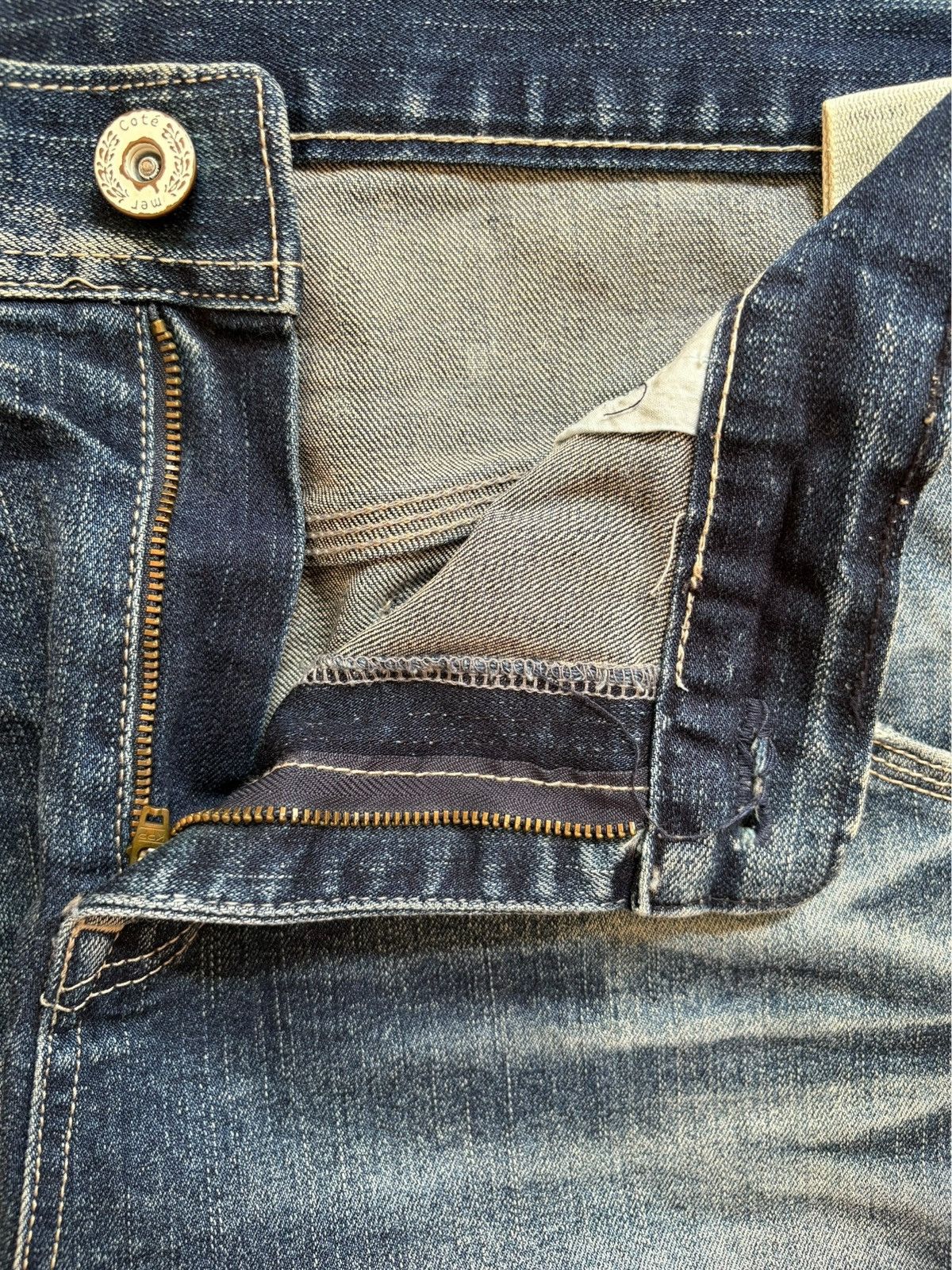 Japanese Brand Vintage Japanese Brand Faded Mud Wash Distressed Jeans Size US 34 / EU 50 - 9 Thumbnail