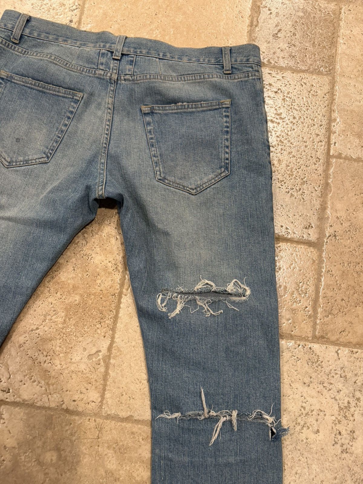 Saint Laurent Paris Saint Laurent x Hedi FW14 Knee Cut Slit Blue Wash D02 Denim Size US 34 / EU 50 - 10 Thumbnail