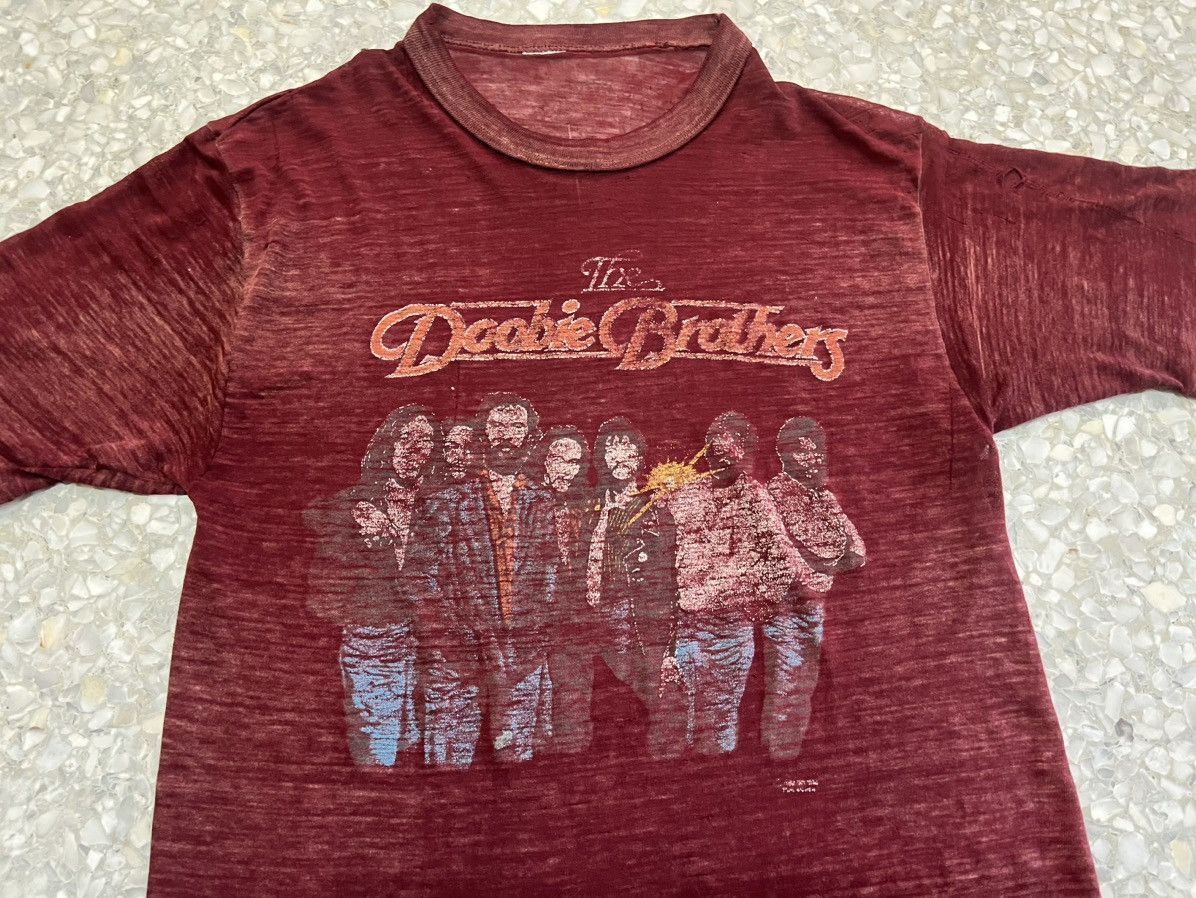 image of Vintage The Doobie Brothers 1970S in Red, Men's (Size Medium)