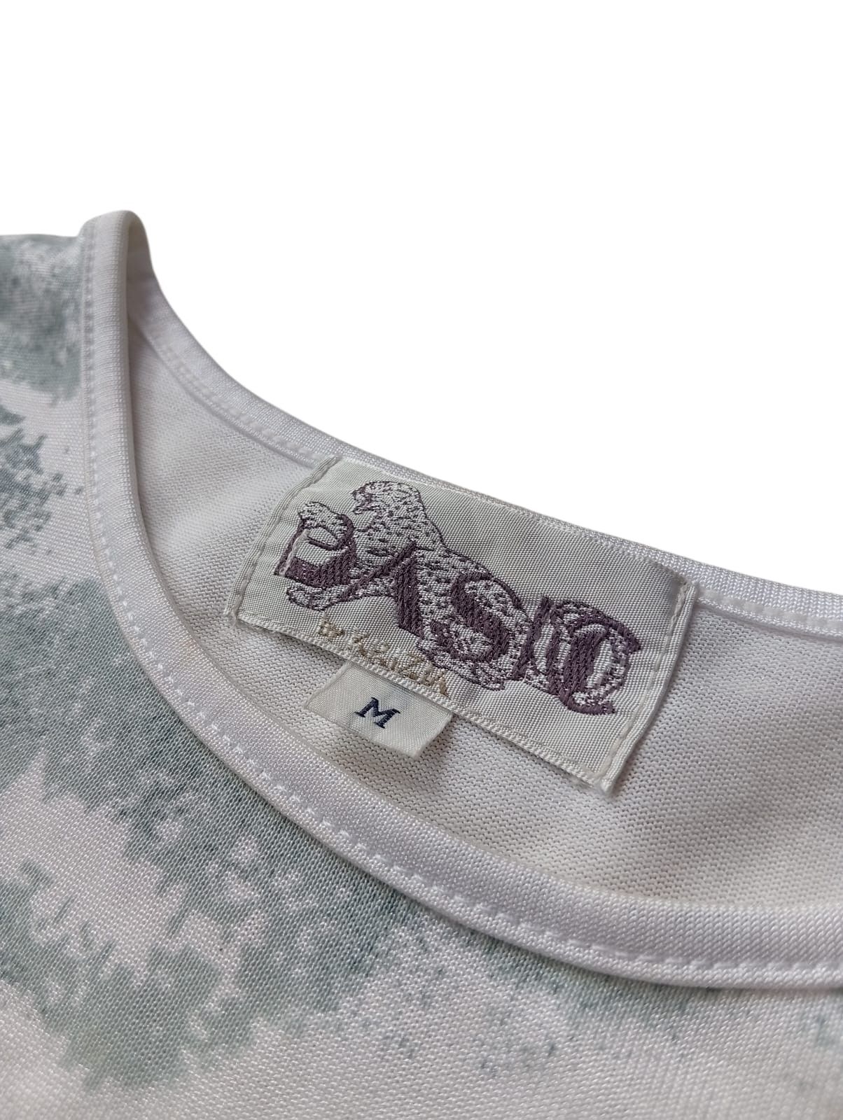 Krizia Basic by Krizia tiger print tshirt Size M / US 6-8 / IT 42-44 - 3 Thumbnail