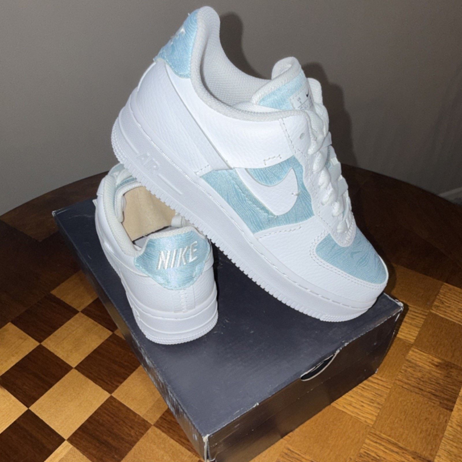 Nike Nike Air Force 1 LXX Glacier Blue/White Women AF1 Size US 5 / IT 35 - 1 Thumbnail