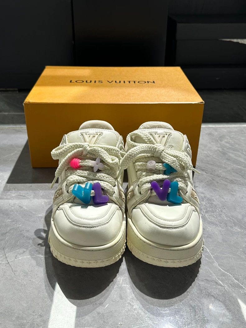 Louis Vuitton Louis Vuitton Trainer maxi original white fat ding shoes Size US 8 / EU 41 - 2 Thumbnail