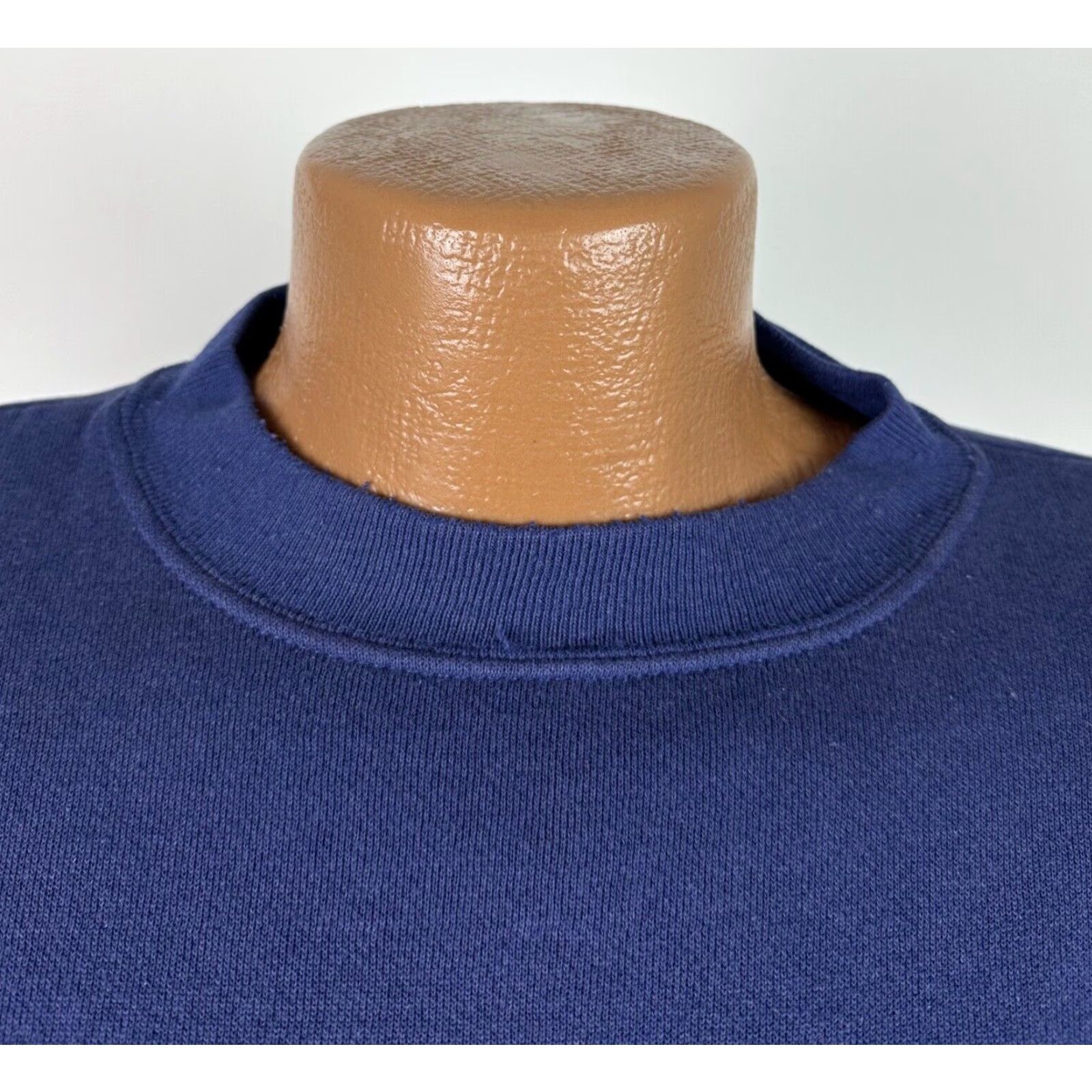 Tultex VINTAGE Tultex Sweatshirt XL Blue Navy Embroidered 90s Distressed Men Crew Neck Pullover Mid-weight Cotton Blend Size US XL / EU 56 / 4 - 4 Thumbnail