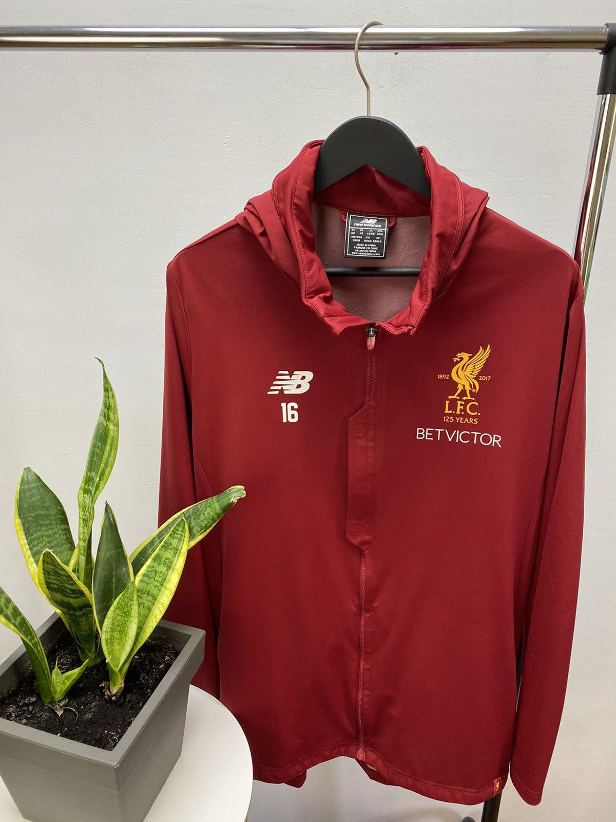 New Balance New balance #16 Grujic Liverpool Windbreaker Jacket Size US XL / EU 56 / 4 - 5 Thumbnail