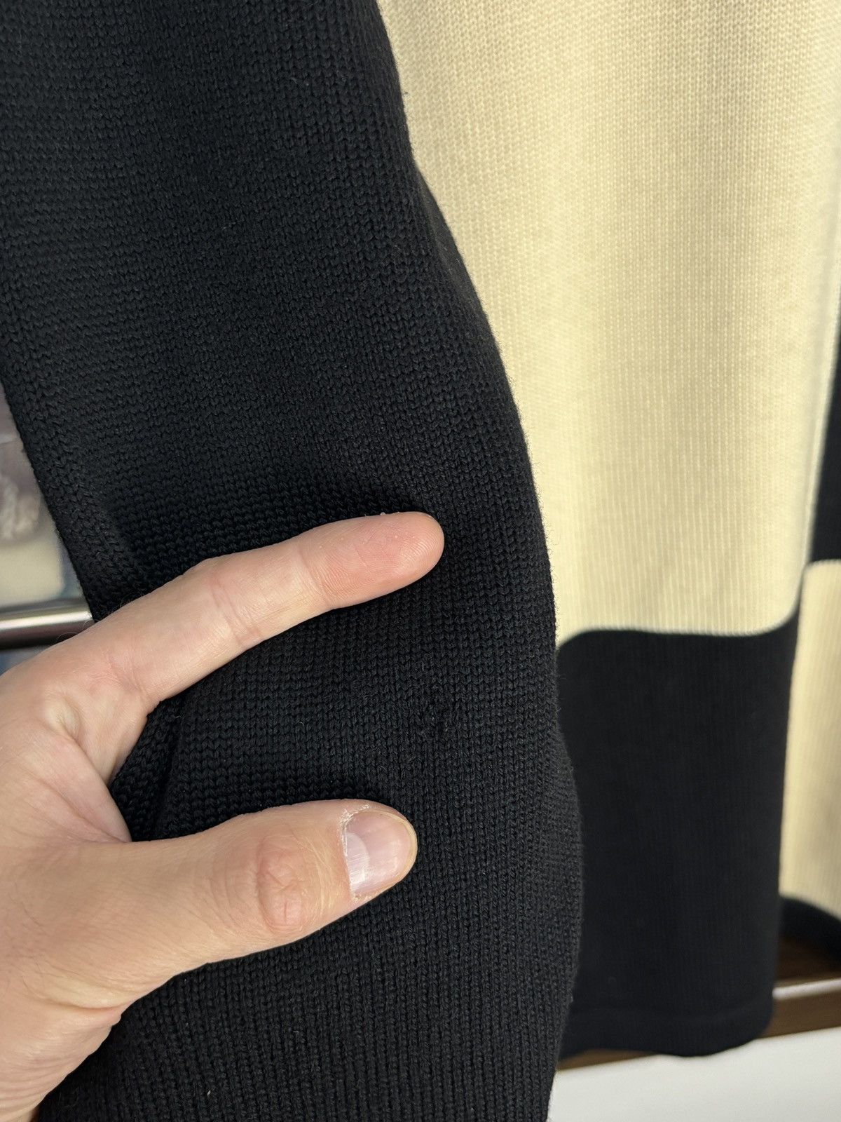 Escada Escada Vintage Two Tone Wool Buttoned Cardigan Sweater Size M / US 6-8 / IT 42-44 - 6 Thumbnail