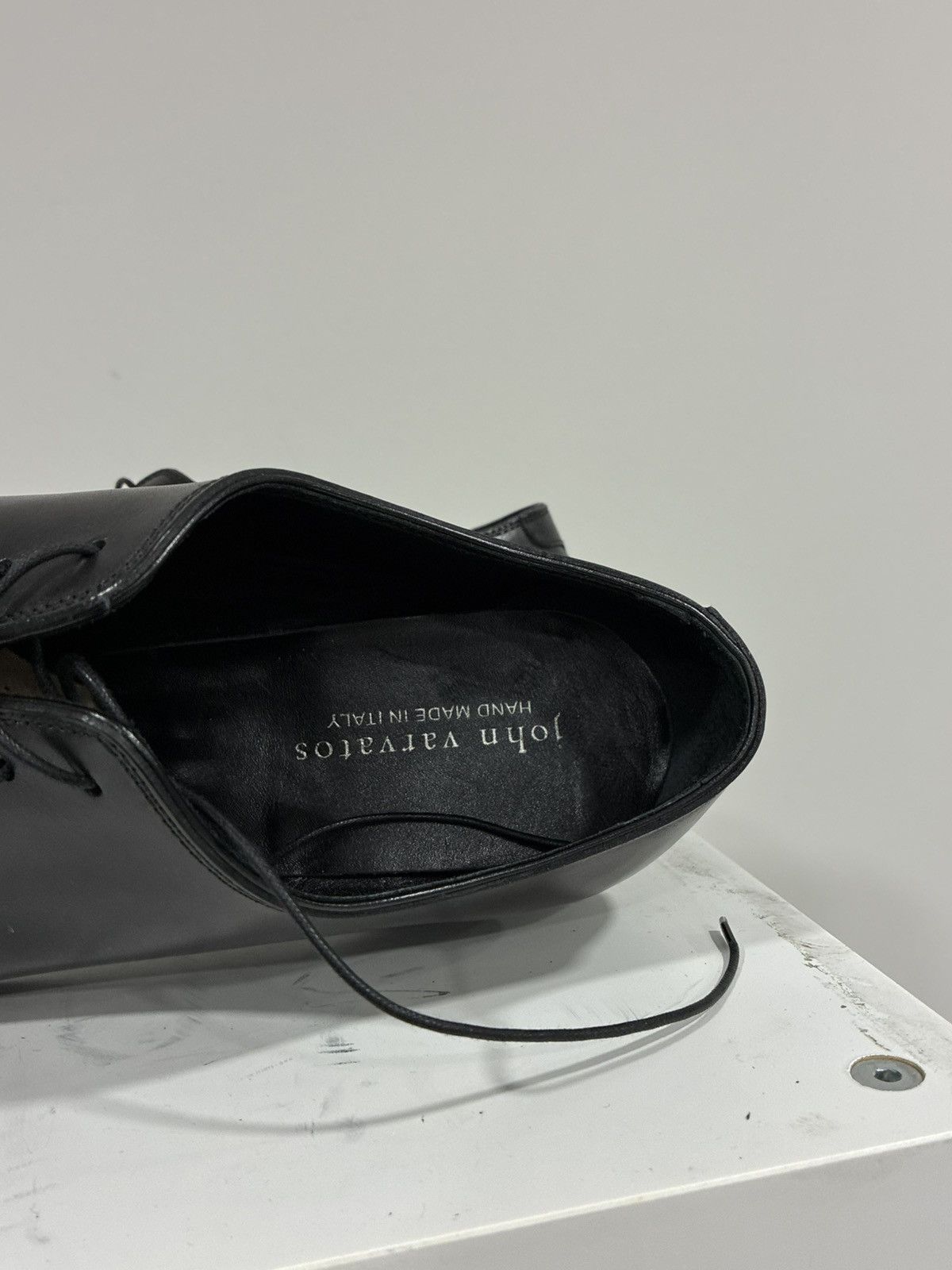 John Varvatos Regent Black Leather Oxford Size 11.5 Size US 11.5 / EU 44-45 - 9 Thumbnail