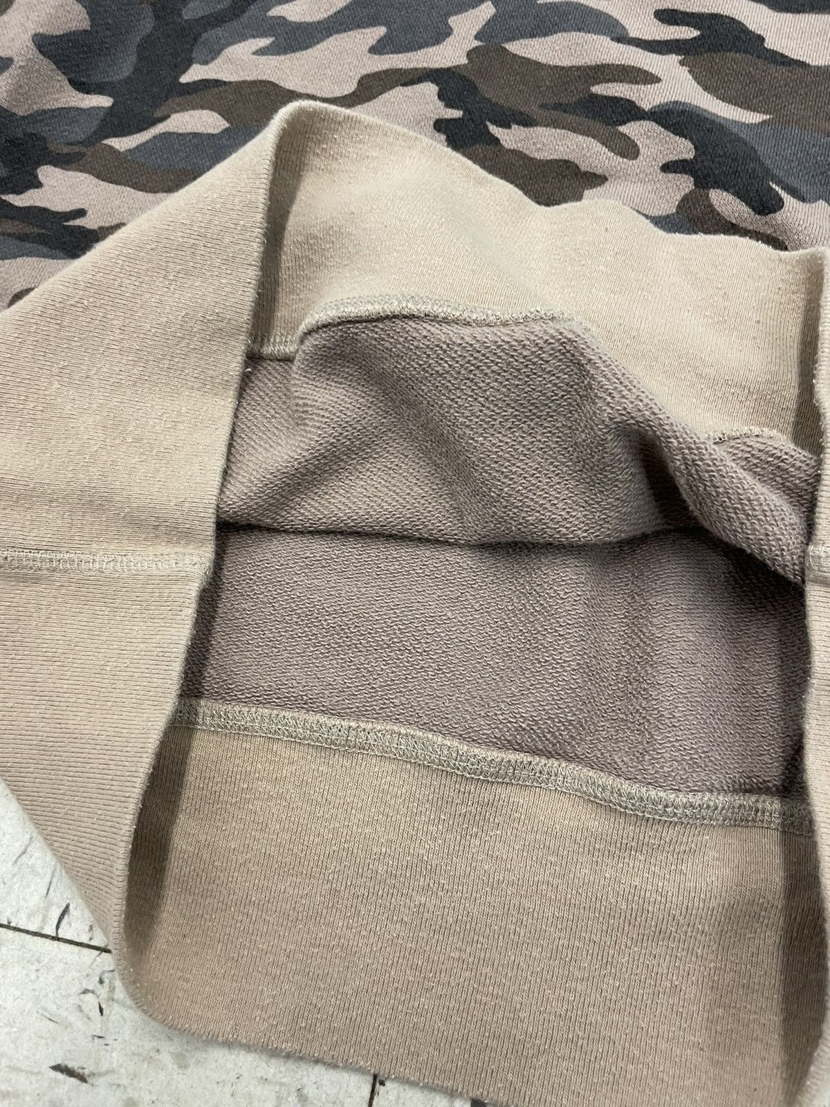 Champion × Todd Snyder Crewneck Sweatshirt Camo Print Cotton Size US S / EU 44-46 / 1 - 5 Thumbnail