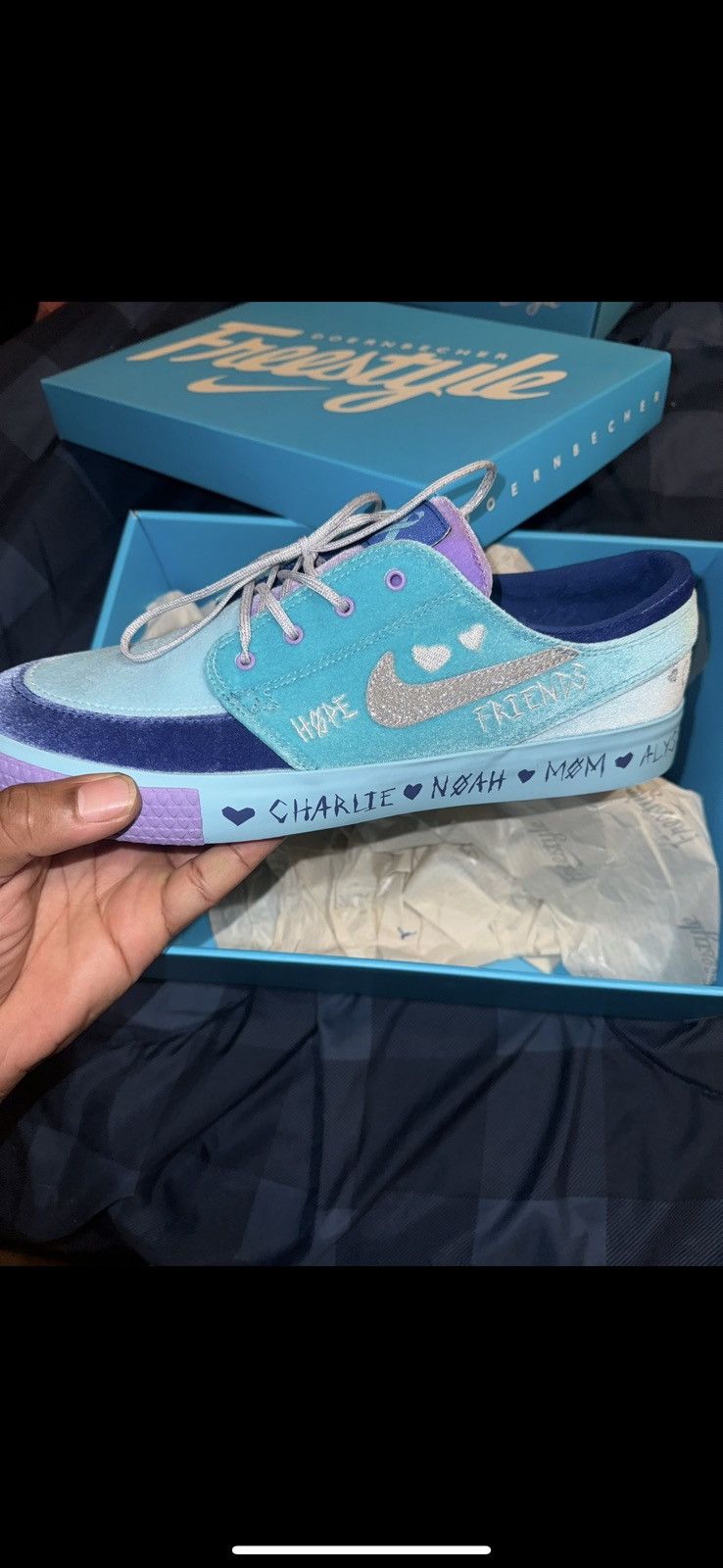 Nike Nike SB Doernbecher Janoski Size US 10.5 / EU 43-44 - 7 Thumbnail