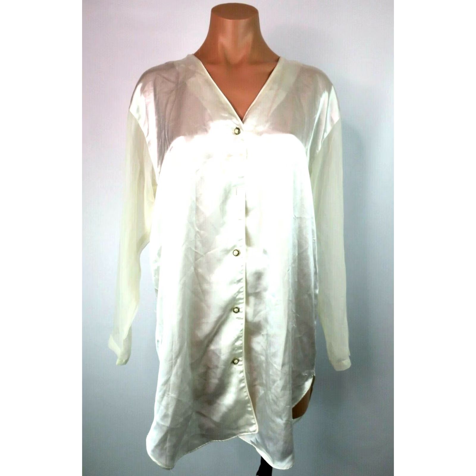 Victoria's Secret Victoria'S Secret Ivory Satin Lingerie Chiffon Shirt S Negligee Bridal Nightgown Size S / US 4 / IT 40 - 3 Thumbnail
