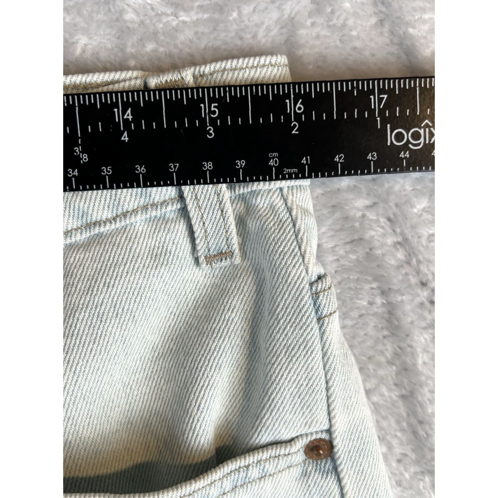 Levi's VINTAGE Levi's 505 Jorts Mens 32x8.5 Regular Fit Denim Light READ Size US 32 / EU 48 - 3 Thumbnail