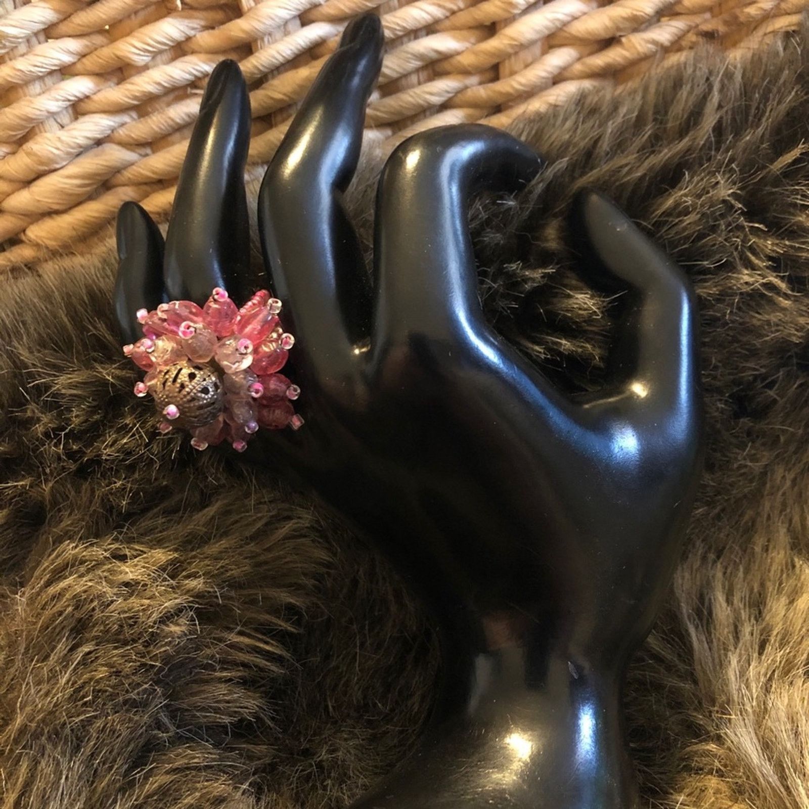 Jewelry Cluster mauve pink beaded fun stretch ring Size ONE SIZE - 2 Thumbnail