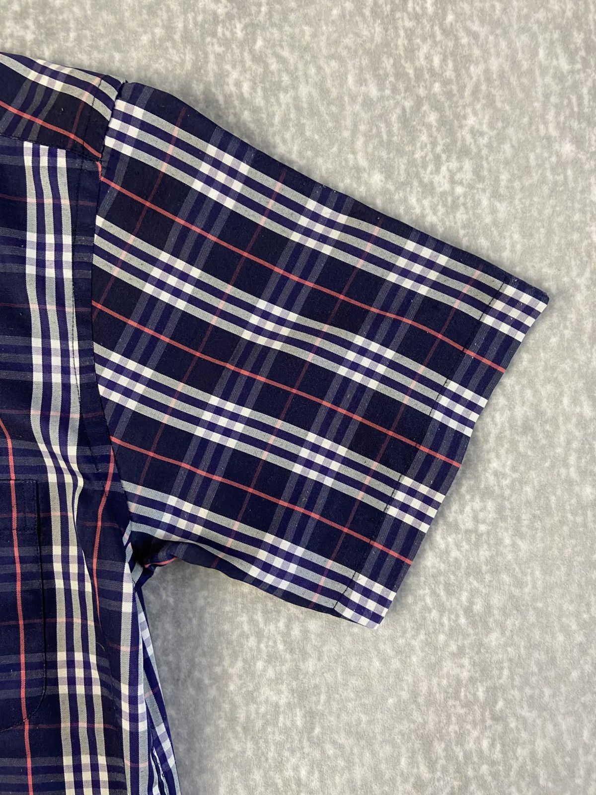 Burberry Vintage Burberry Short Sleeve Check Shirt Size US L / EU 52-54 / 3 - 2 Thumbnail