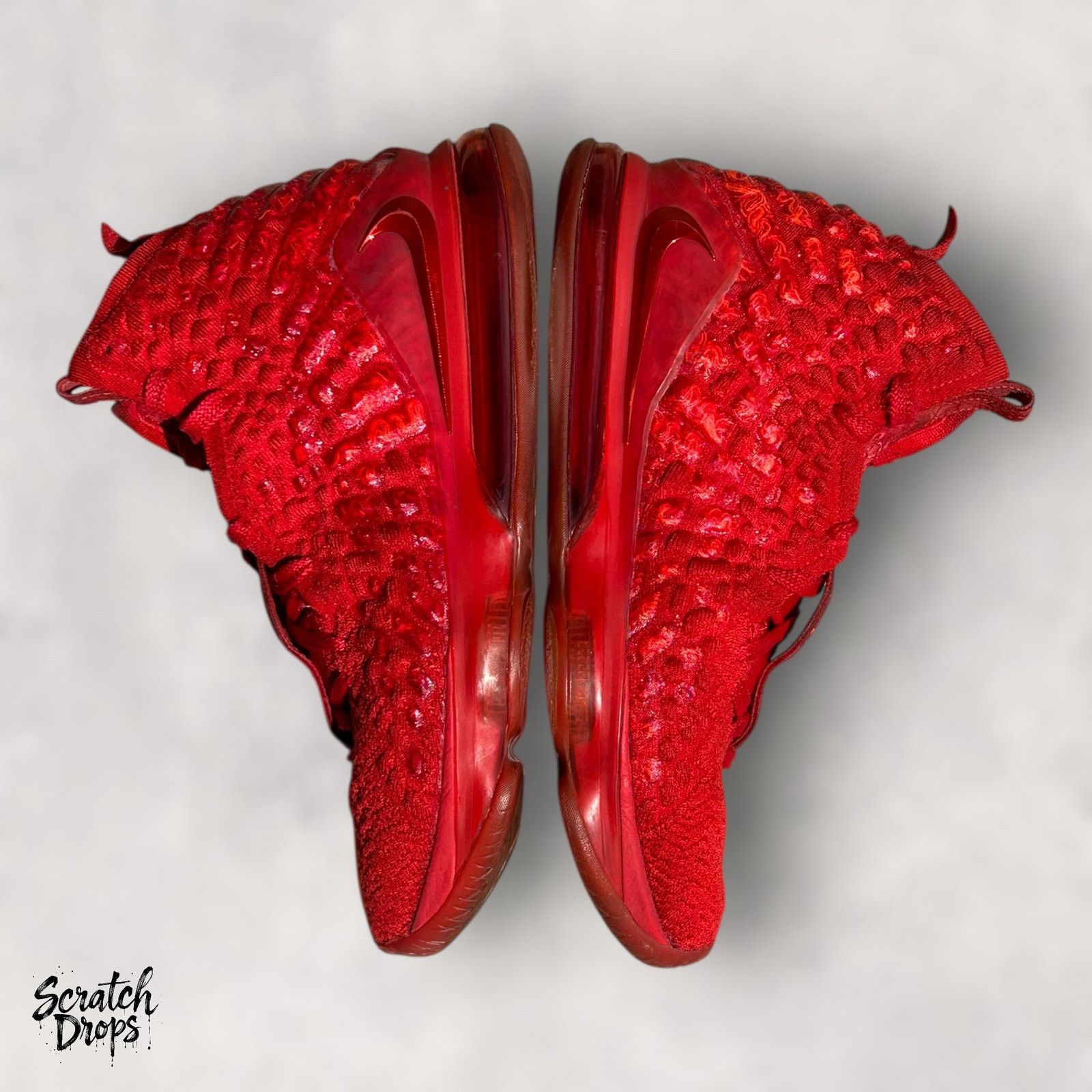 Nike Nike LeBron XVII Red Carpet University Red 10.5 Basketball Size US 10.5 / EU 43-44 - 3 Thumbnail