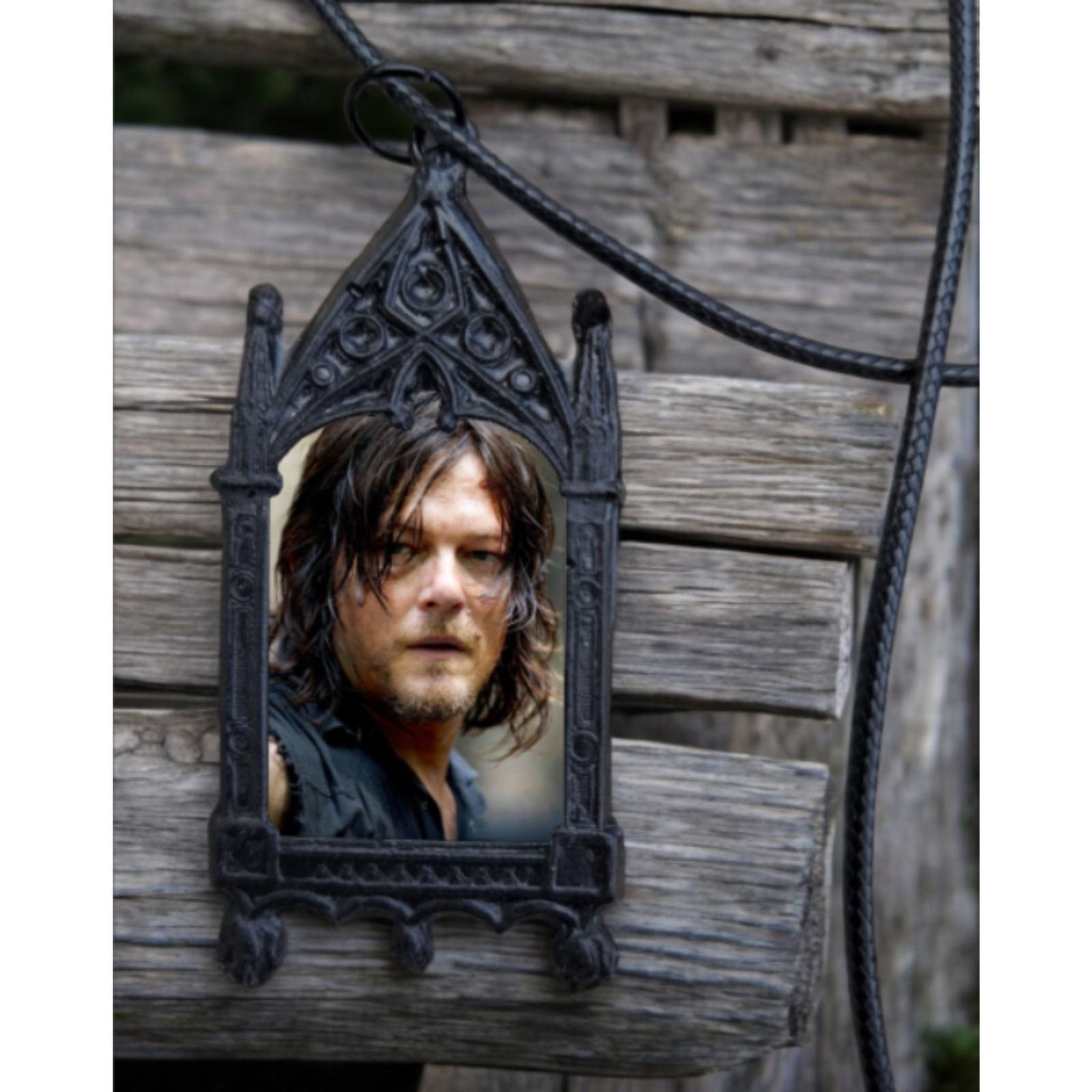 Other Daryl Dixon Pendant The Walking Dead Necklace Zombie Size ONE SIZE - 3 Thumbnail