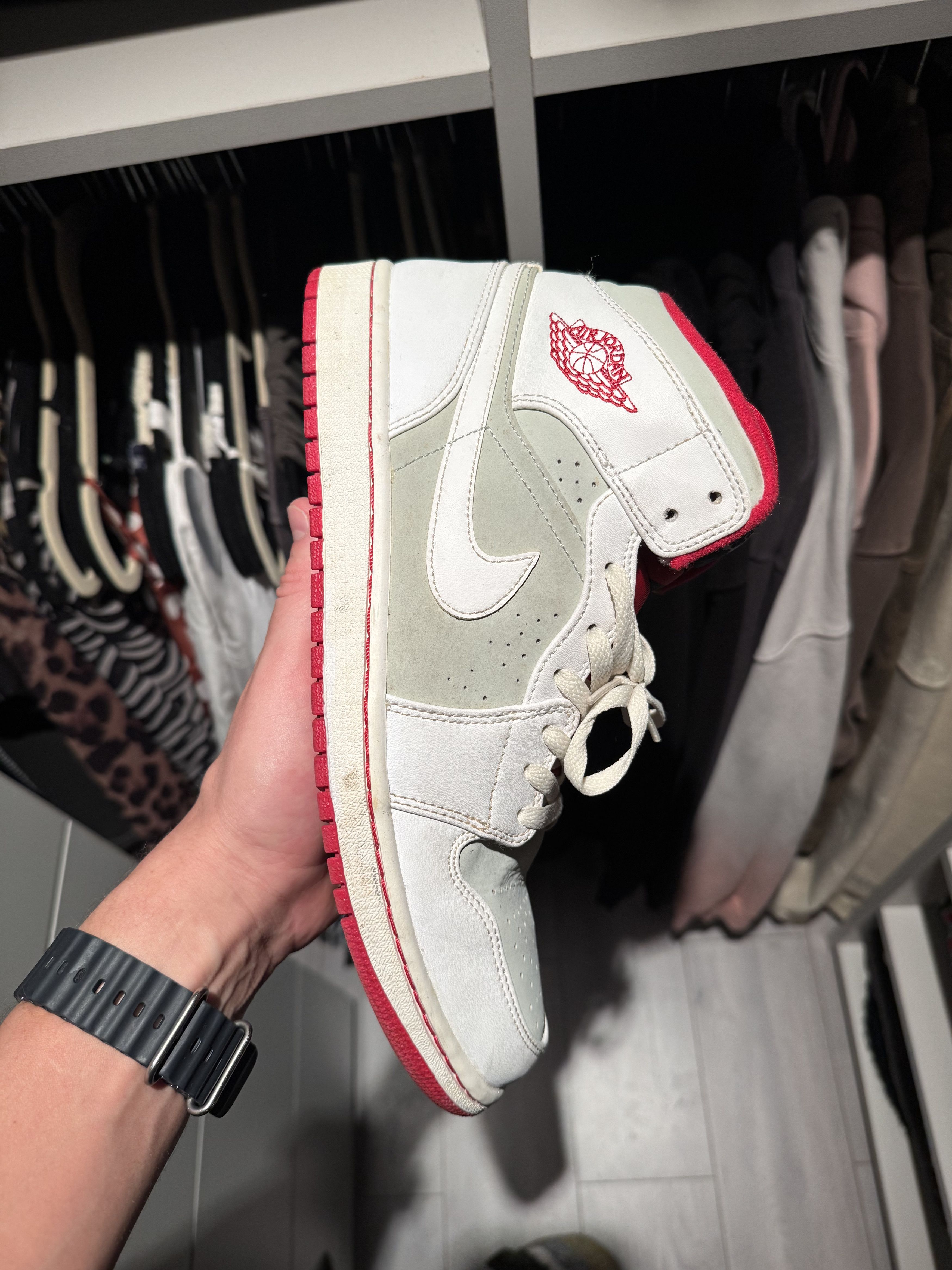 Nike Jordan 1 Retro Hare Jordan (2015) Size US 11.5 / EU 44-45 - 1 Thumbnail