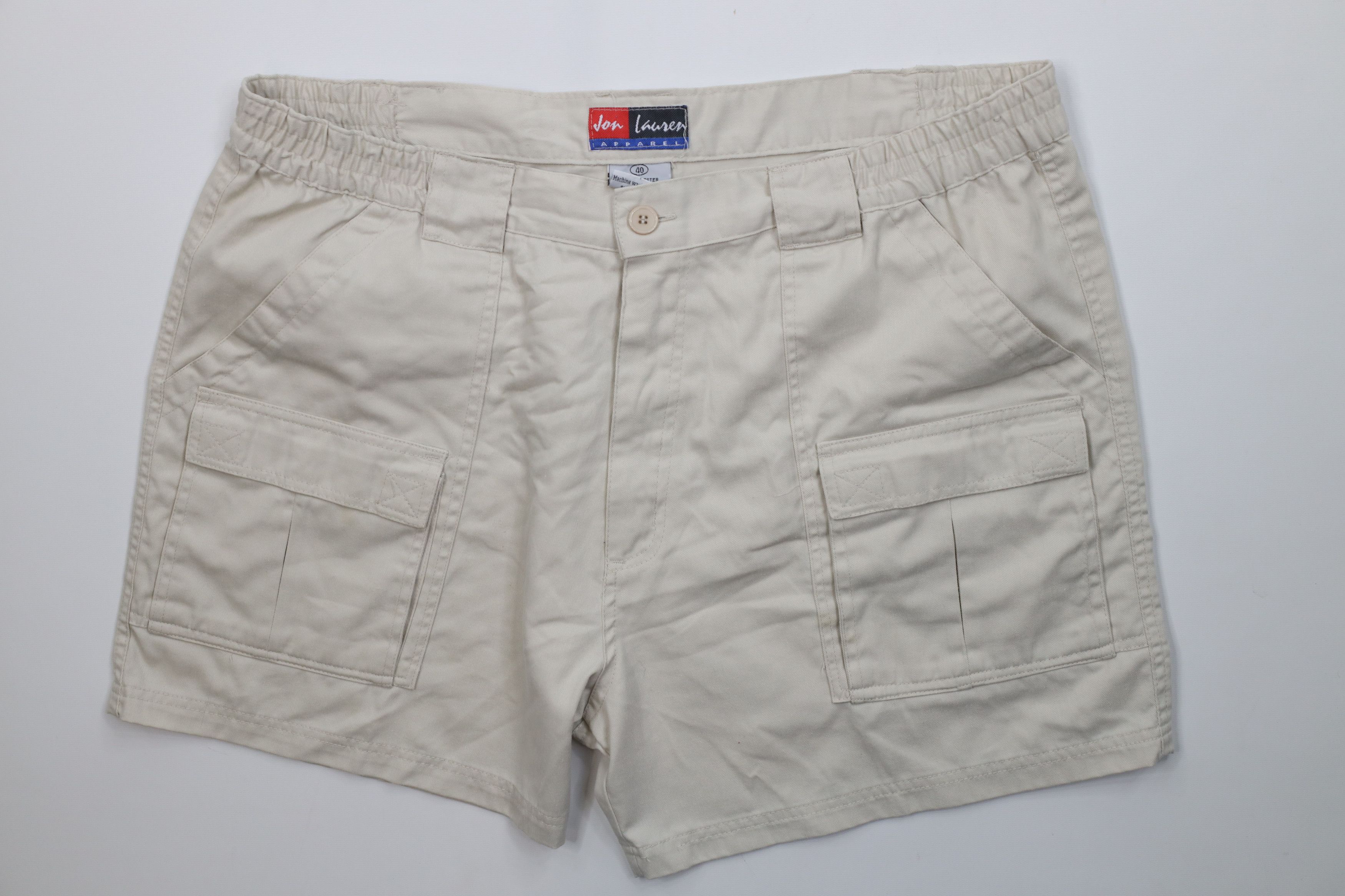Vintage Vintage 90s Streetwear Knee Trekking Cargo Shorts Beige Size US 40 / EU 56 - 1 Thumbnail