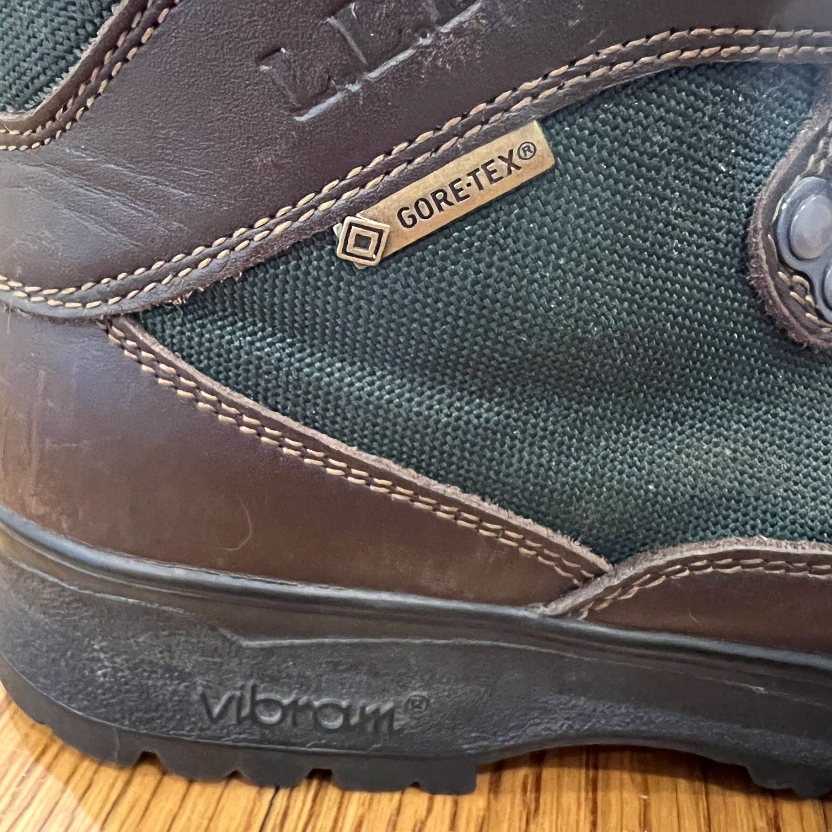 Vintage L.L. Bean Cresta Air 8000 Goretex Hiking Boots Leather Brown Mens 7 M, Womens 8.5 M Waterproof Outdoor Size US 9 / IT 39 - 3 Thumbnail