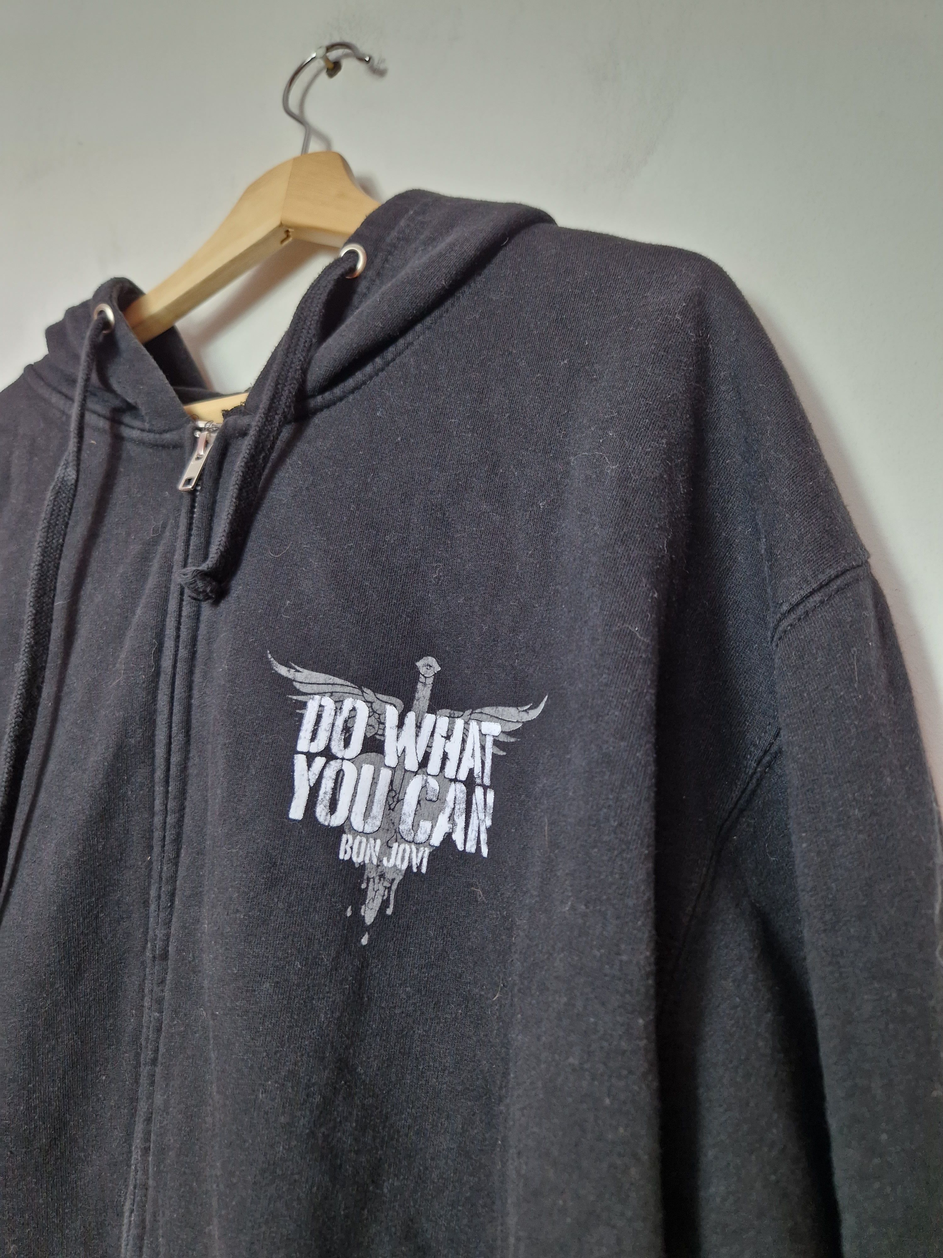 Band Tees × Bon Jovi Bon Jovi Do What You Can 2020 tour og promo sweatshirt Size US XL / EU 56 / 4 - 5 Thumbnail
