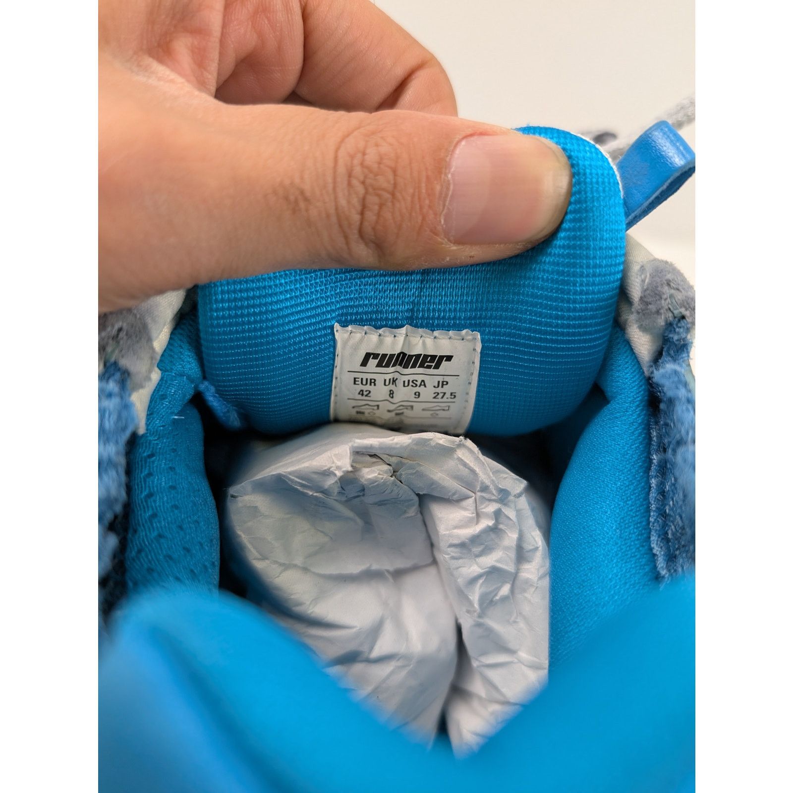 Balenciaga o1rshd1 Runner Sneakers in Blue/Silver/White/Red Size US 9 / EU 42 - 14 Thumbnail