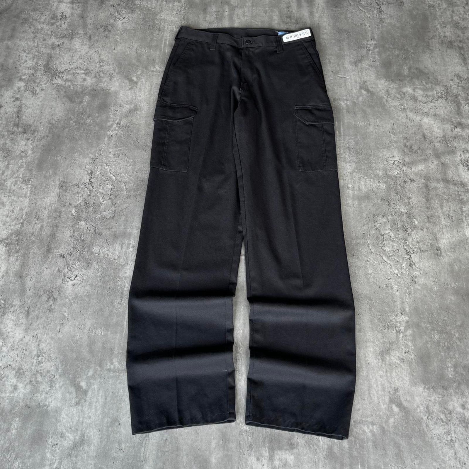 Cintas × Vintage Vintage Y2K Black Cargo Carhartt Style Skater Grunge Pants Size US 31 - 1 Thumbnail
