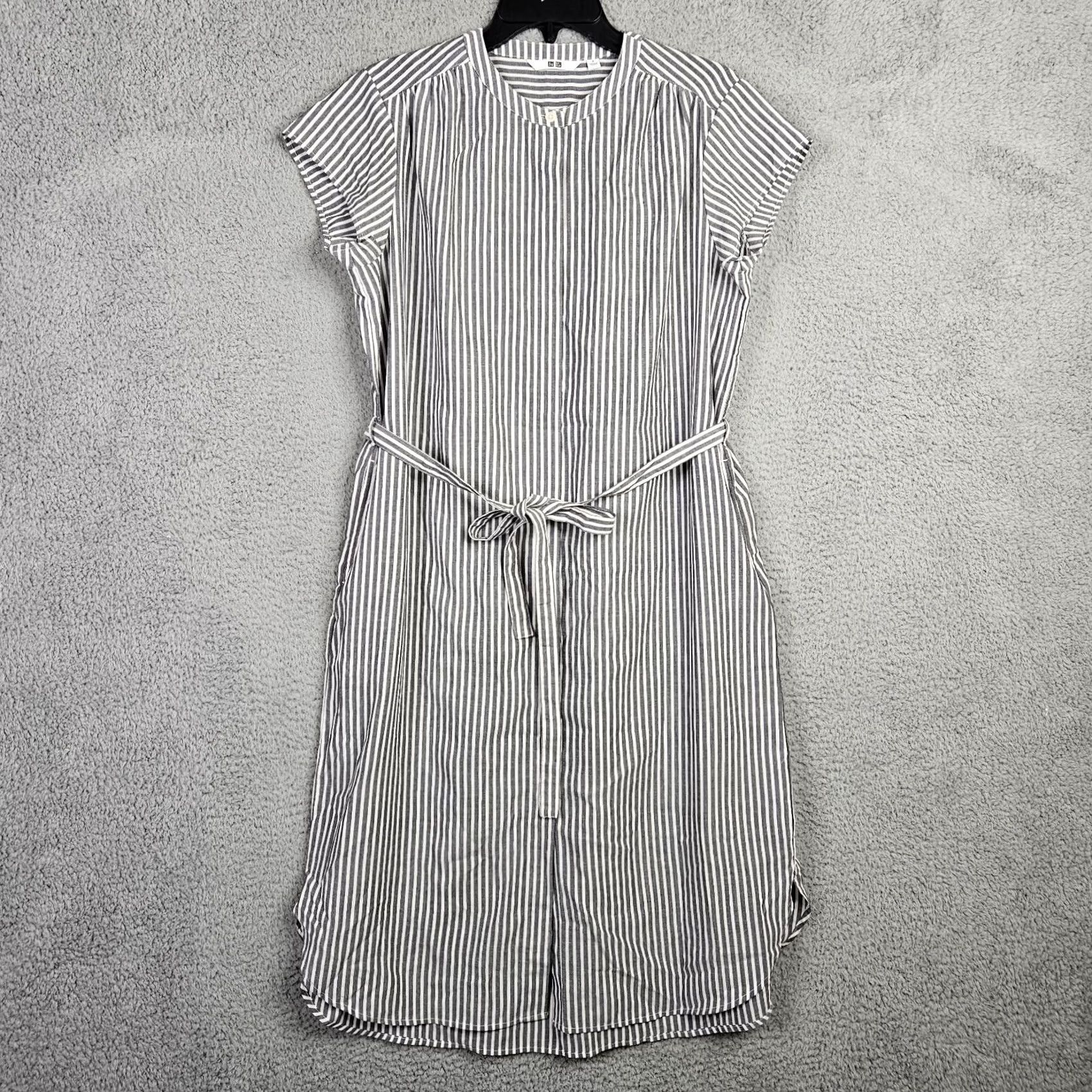 Uniqlo Uniqlo Women's Belted Gray White Striped Crew-Neck Short Sleeve Dress Size S Size 28" / US 6 / IT 42 - 2 Thumbnail