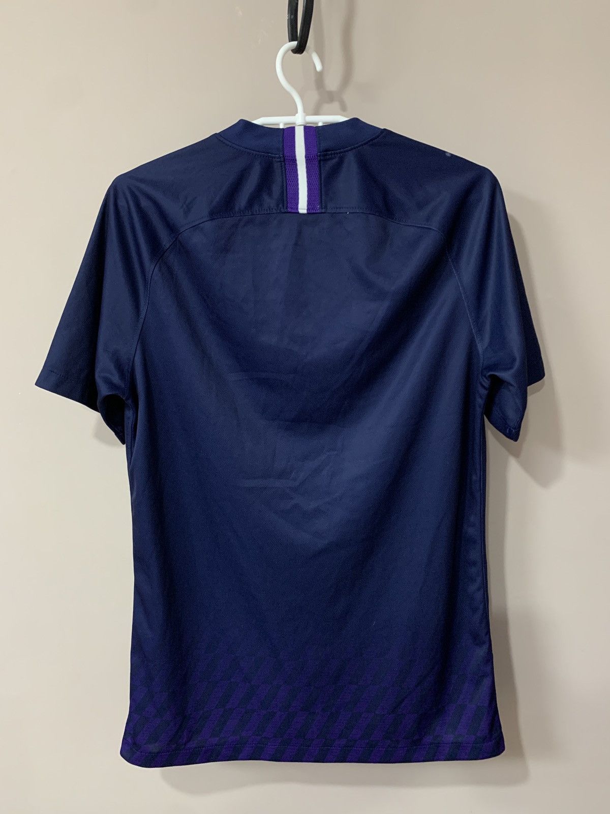 Nike Tottenham Hotspur 2019 Away Football Shirt Nike Soccer Small Size US S / EU 44-46 / 1 - 2 Thumbnail