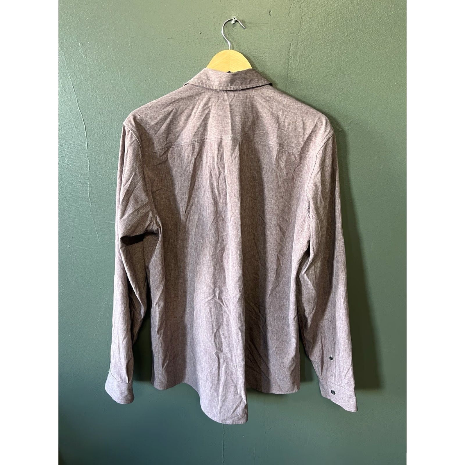 Eddie Bauer Eddie Bauer Mens Red Long Sleeve Outdoor Button-Up Single Pocket Size Large Tall Shirt Size US L / EU 52-54 / 3 - 2 Thumbnail