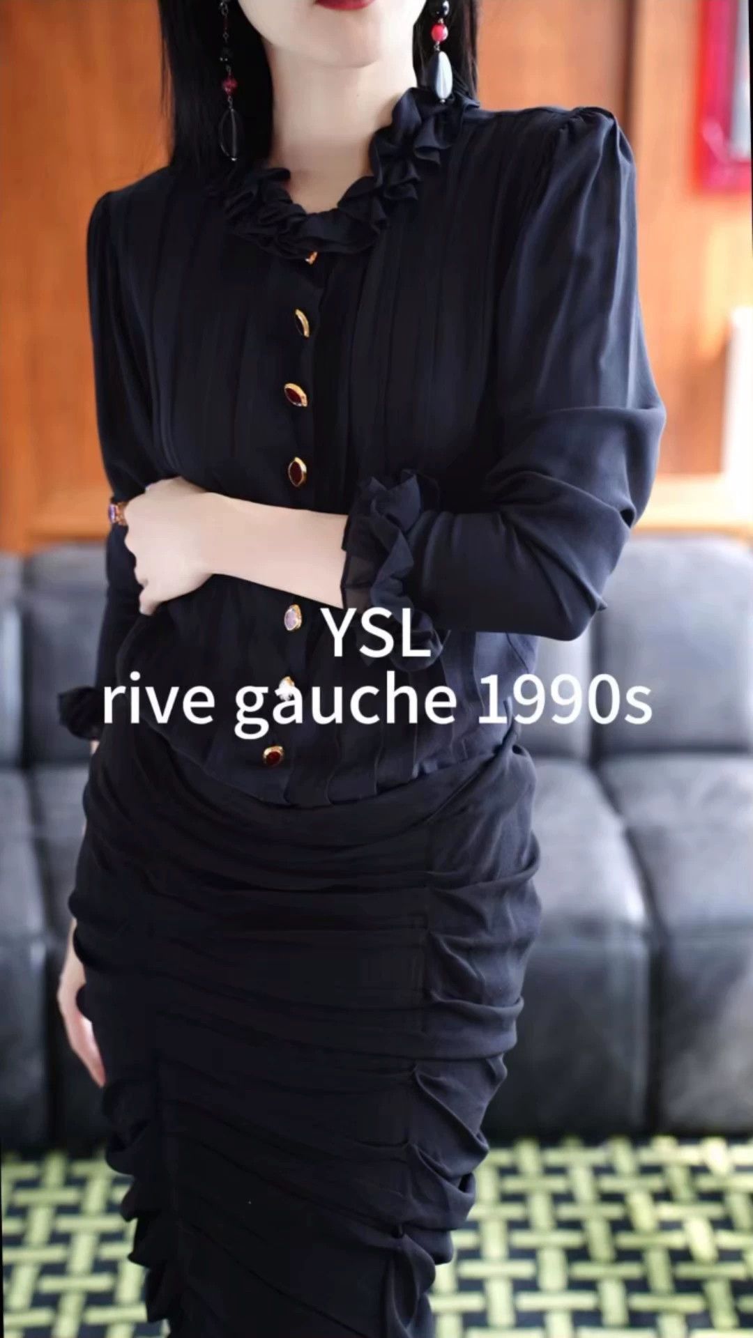 Yves Saint Laurent YSL Rive Gauche 1992 Silk Black Pleated Enamel Gold Jewel Buttons Shirt Size XS / US 0-2 / IT 36-38 - 1 Thumbnail