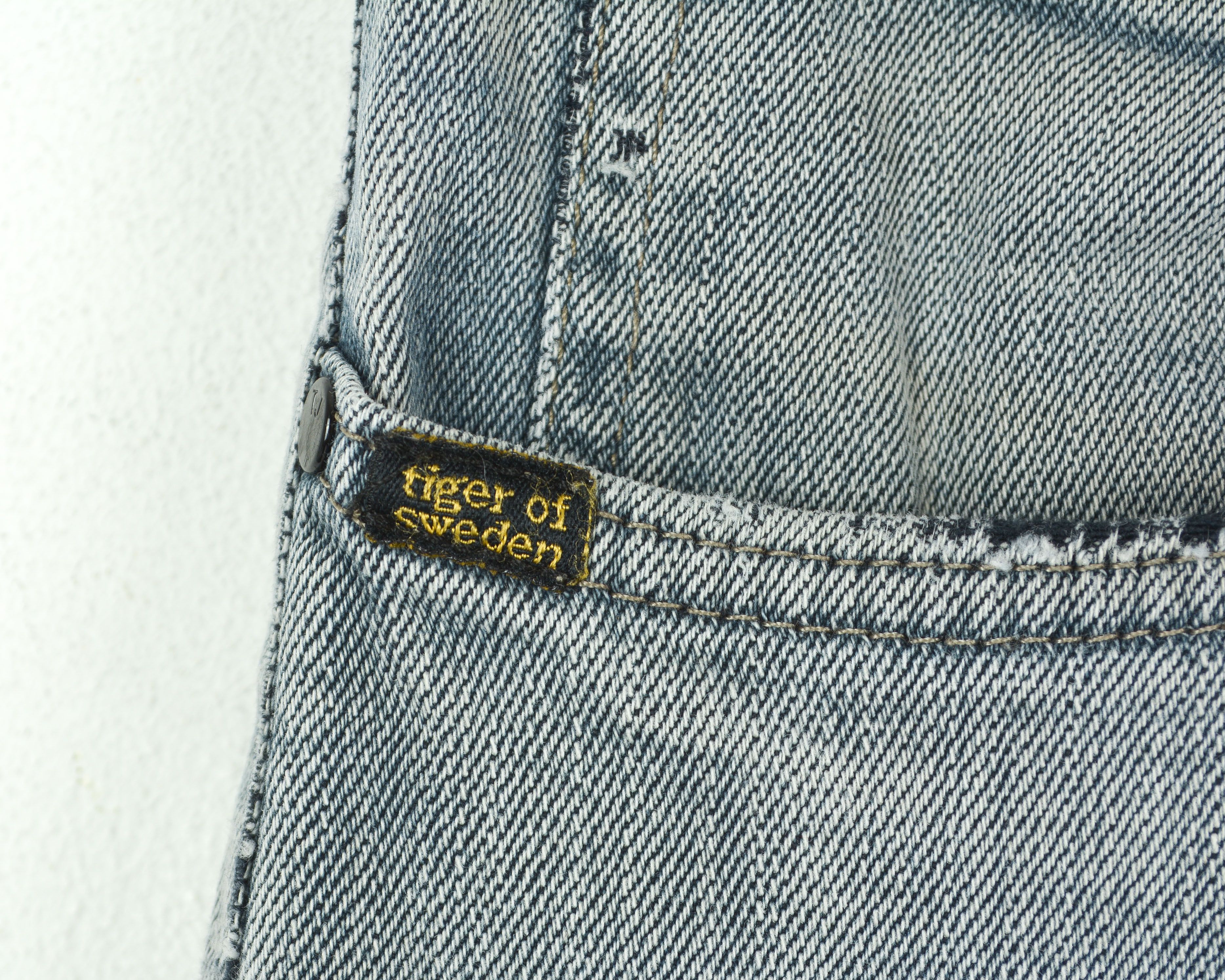 Tiger of Sweden Iggy Style W33 L34 Jeans Denim Pants Trousers Zip Fly Slim Size US 33 - 3 Thumbnail