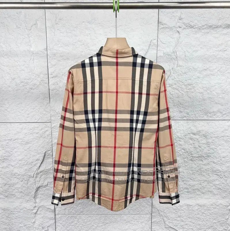 Burberry Burberry Women's XS Khaki Cotton Shirt. Size XS / US 0-2 / IT 36-38 - 2 Thumbnail