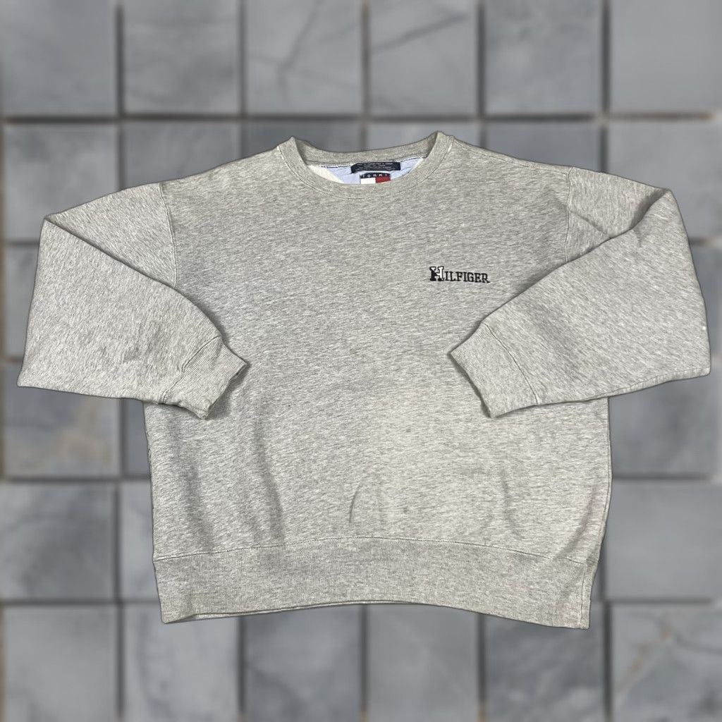 Tommy Hilfiger VINTAGE Tommy Hilfiger Sweatshirt Men’s S Gray Athletic Pullover Sports All Seasons Heavyweight Embroidered Size US S / EU 44-46 / 1 - 1 Thumbnail