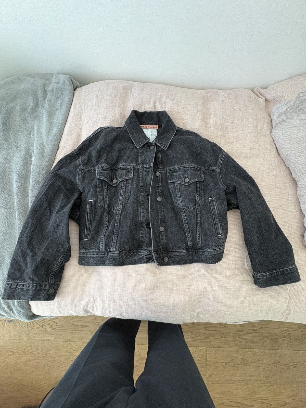 Acne Studios Acne Studios Denim Jacket - Relaxed Cropped Fit Size S / US 4 / IT 40 - 4 Thumbnail