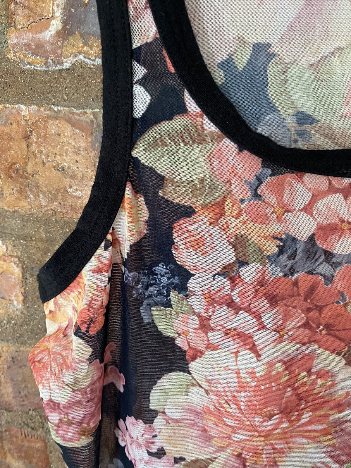 Tornado Mart Vtg Tornado Mart Mesh floral tank Size S / US 4 / IT 40 - 5 Thumbnail