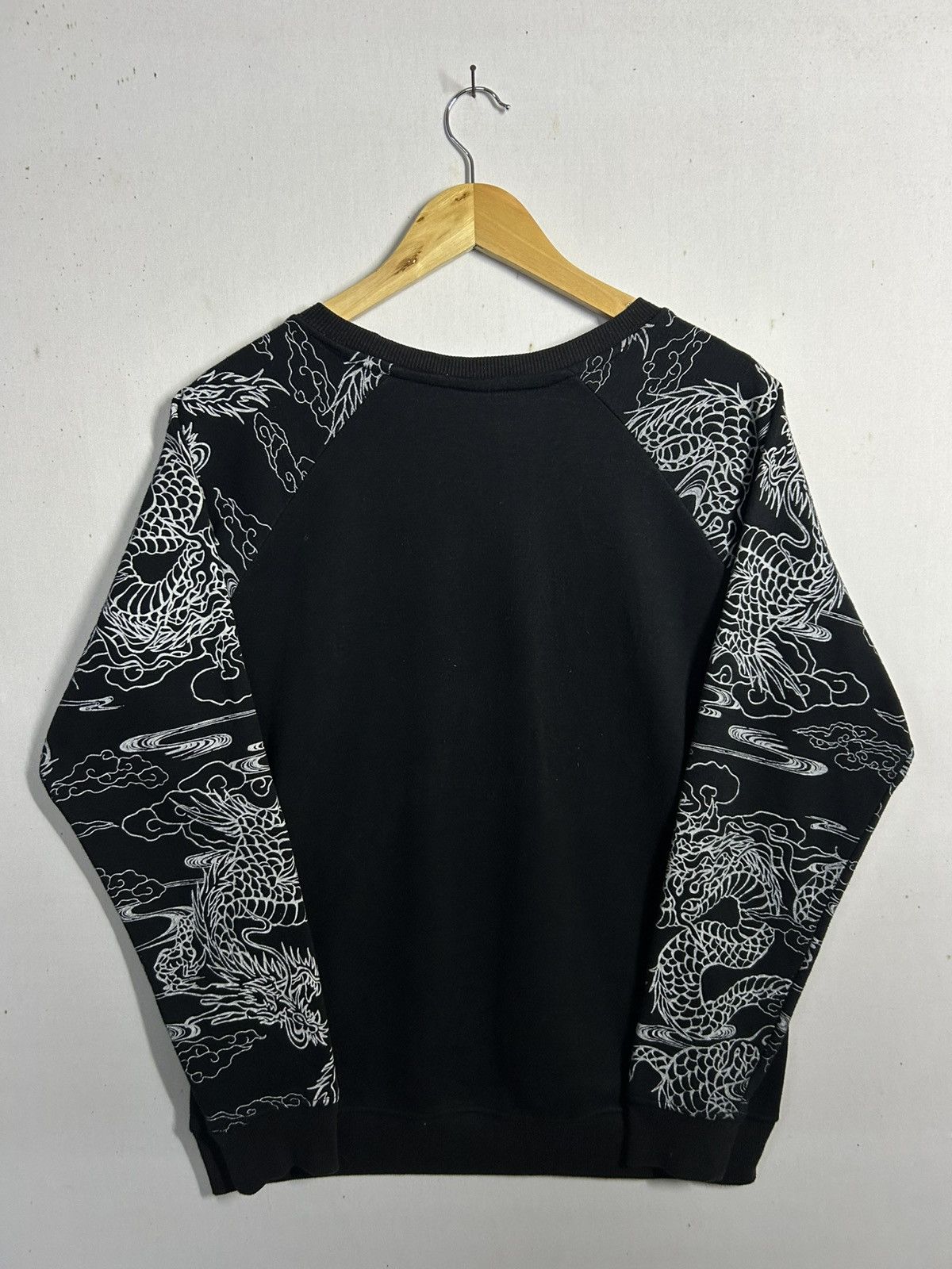Japanese Brand Vintage Rare Dragon Japanese Brand Size US M / EU 48-50 / 2 - 4 Thumbnail