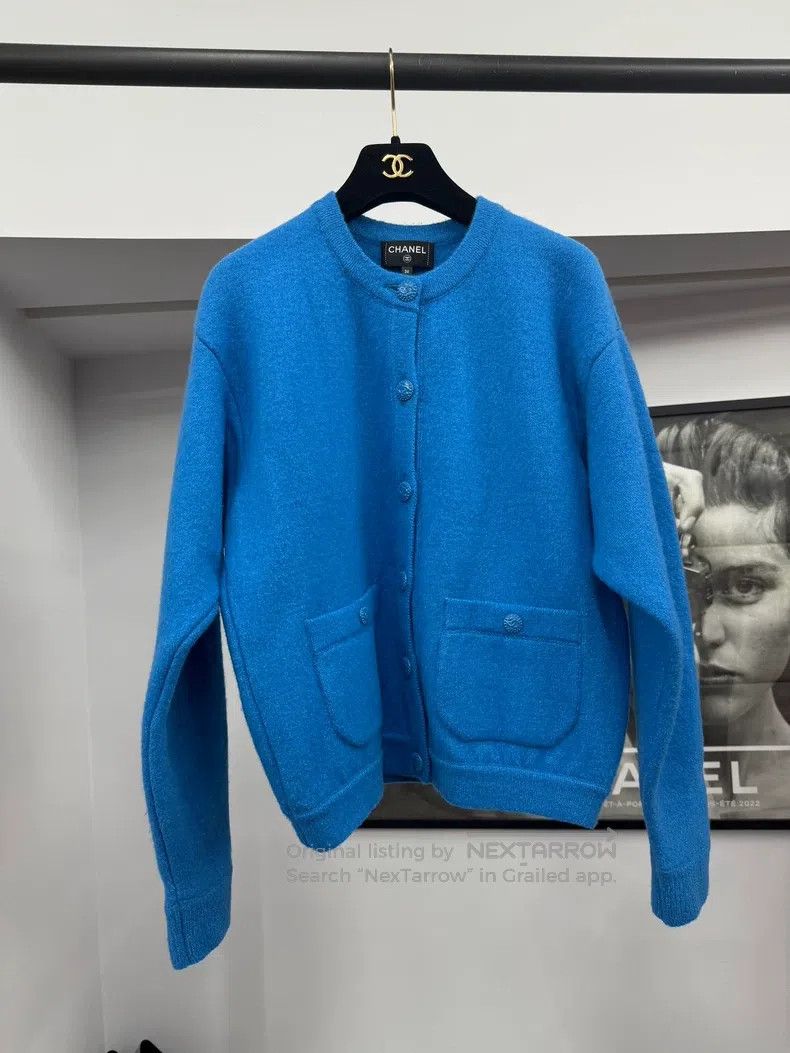 Chanel Chanel Blue woollen knitted cardigan coat Size XS / US 0-2 / IT 36-38 - 1 Thumbnail
