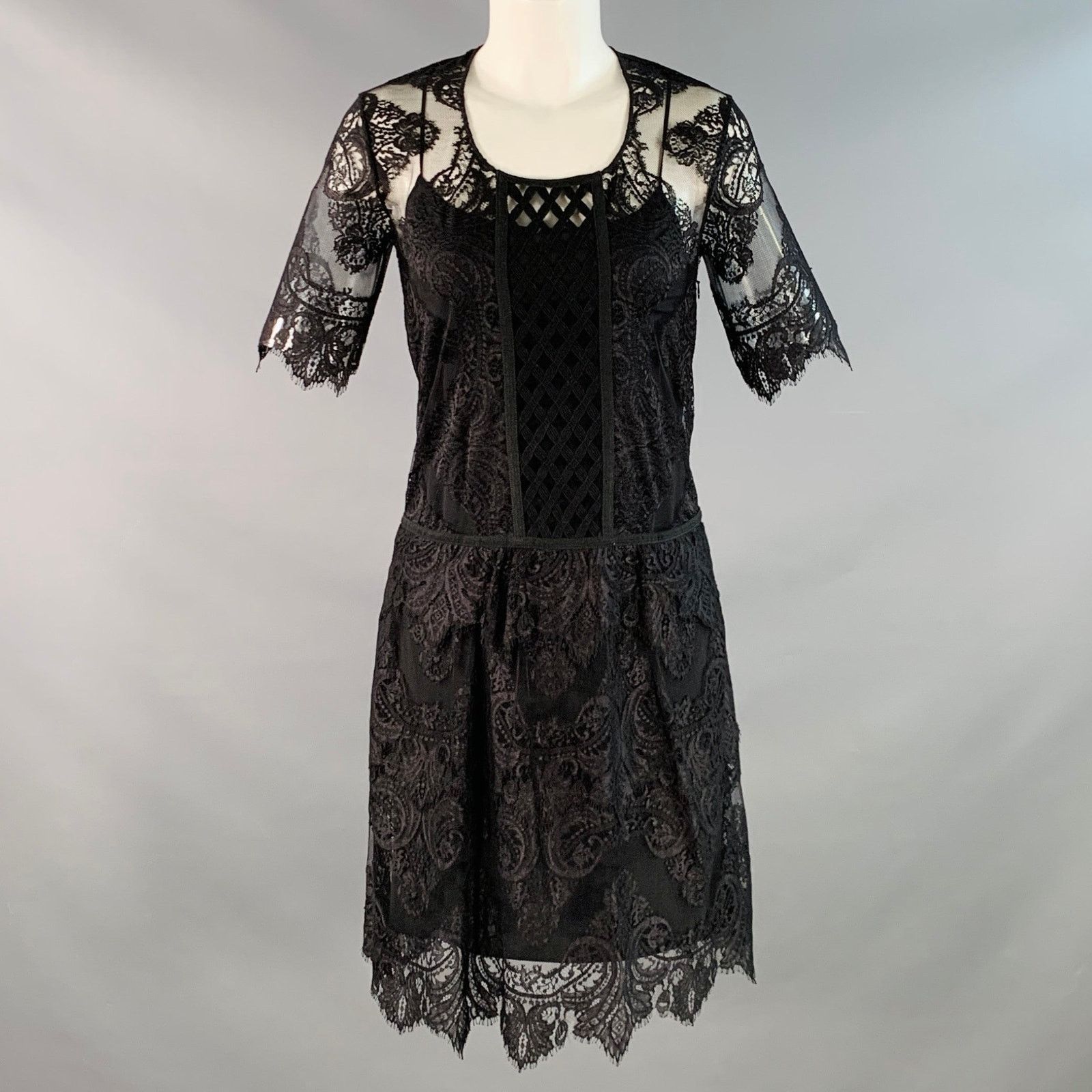 Burberry Black Lace Short Sleeve Drop Waist Knee Length Dress Size XS / US 0-2 / IT 36-38 - 1 Thumbnail