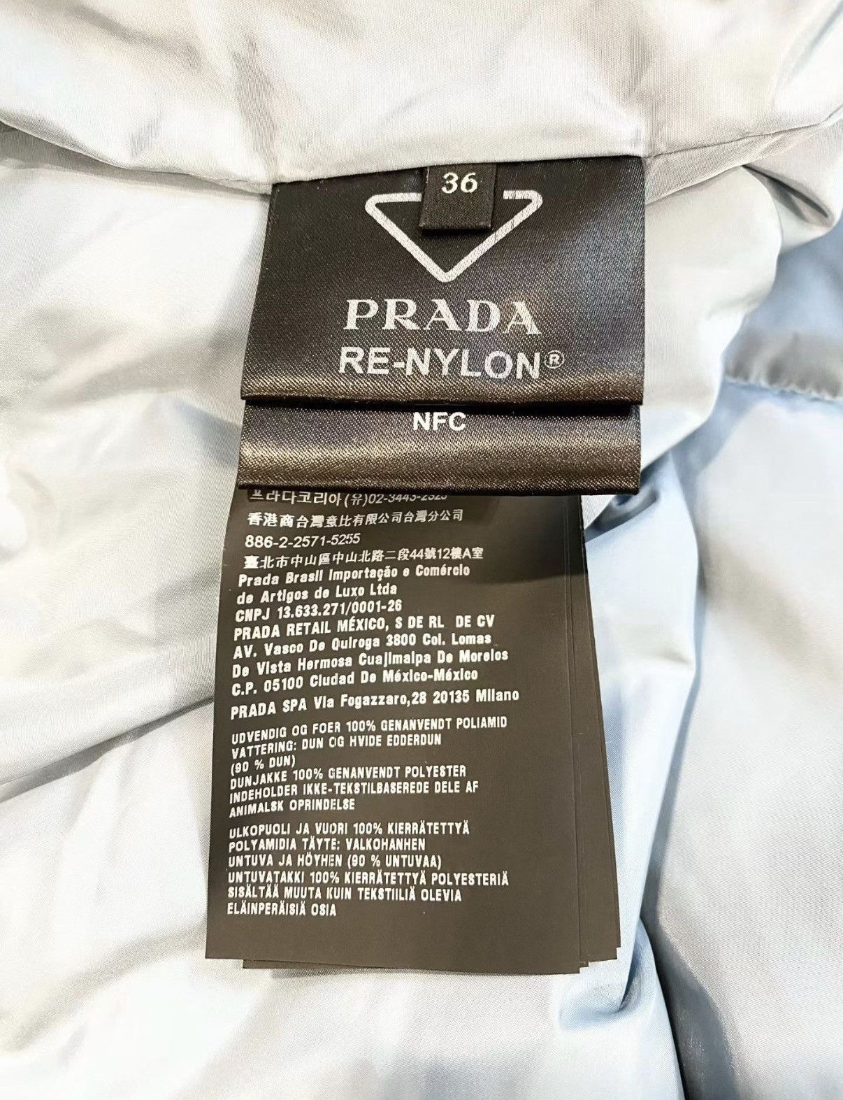 Prada Prada Classic Black Hooded Down Jacket J33 Size XS / US 0-2 / IT 36-38 - 6 Thumbnail