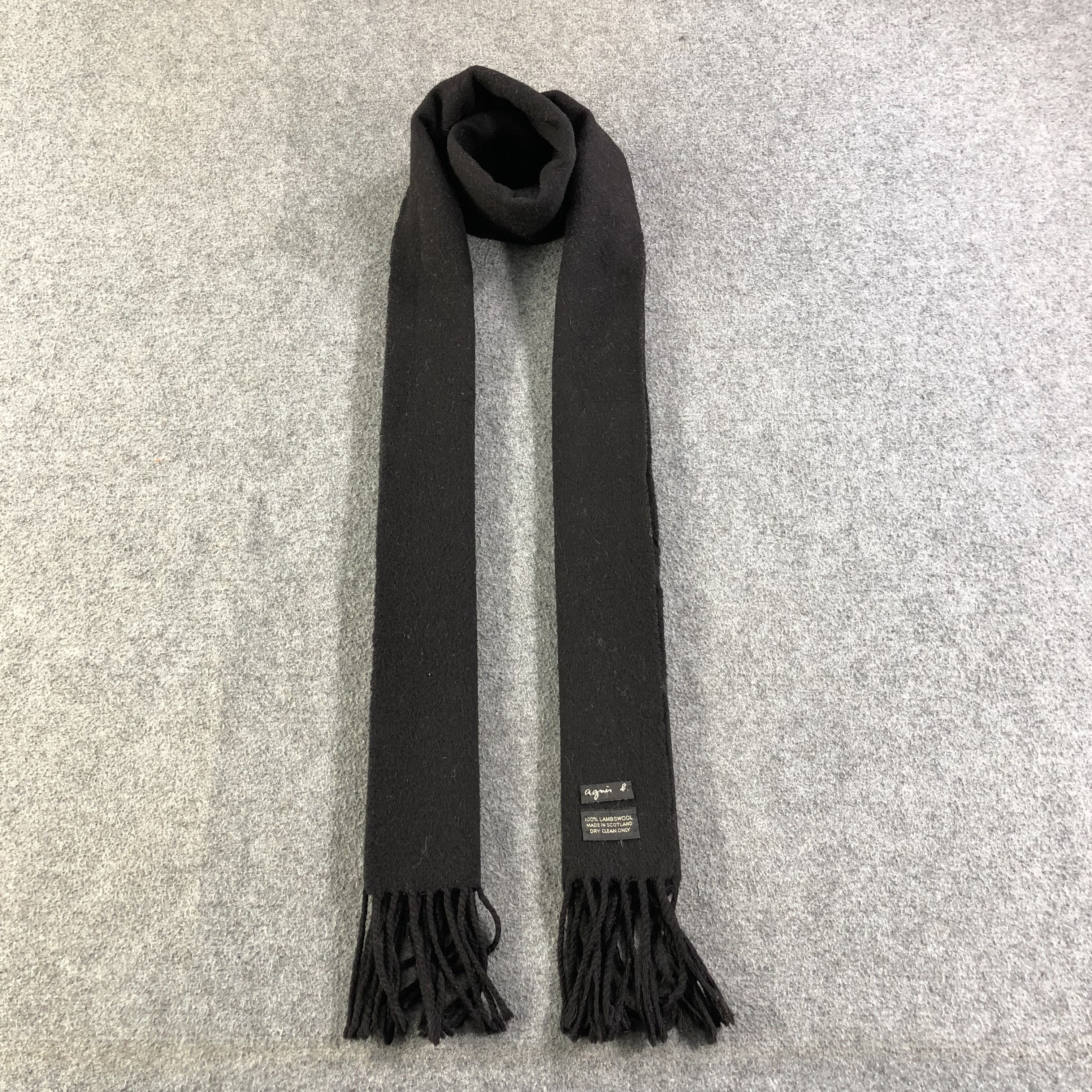 agnes b. Agnes B. Plain Black Wool Scarf Muffler V1338 Size ONE SIZE - 1 Thumbnail