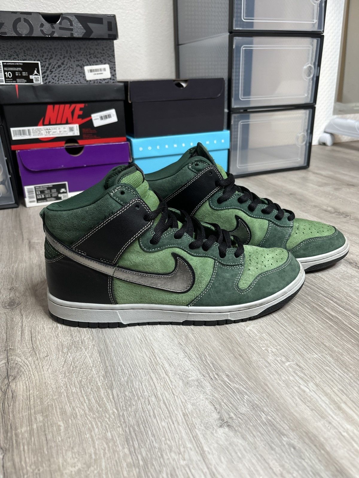 Nike SB High Brut Footwear